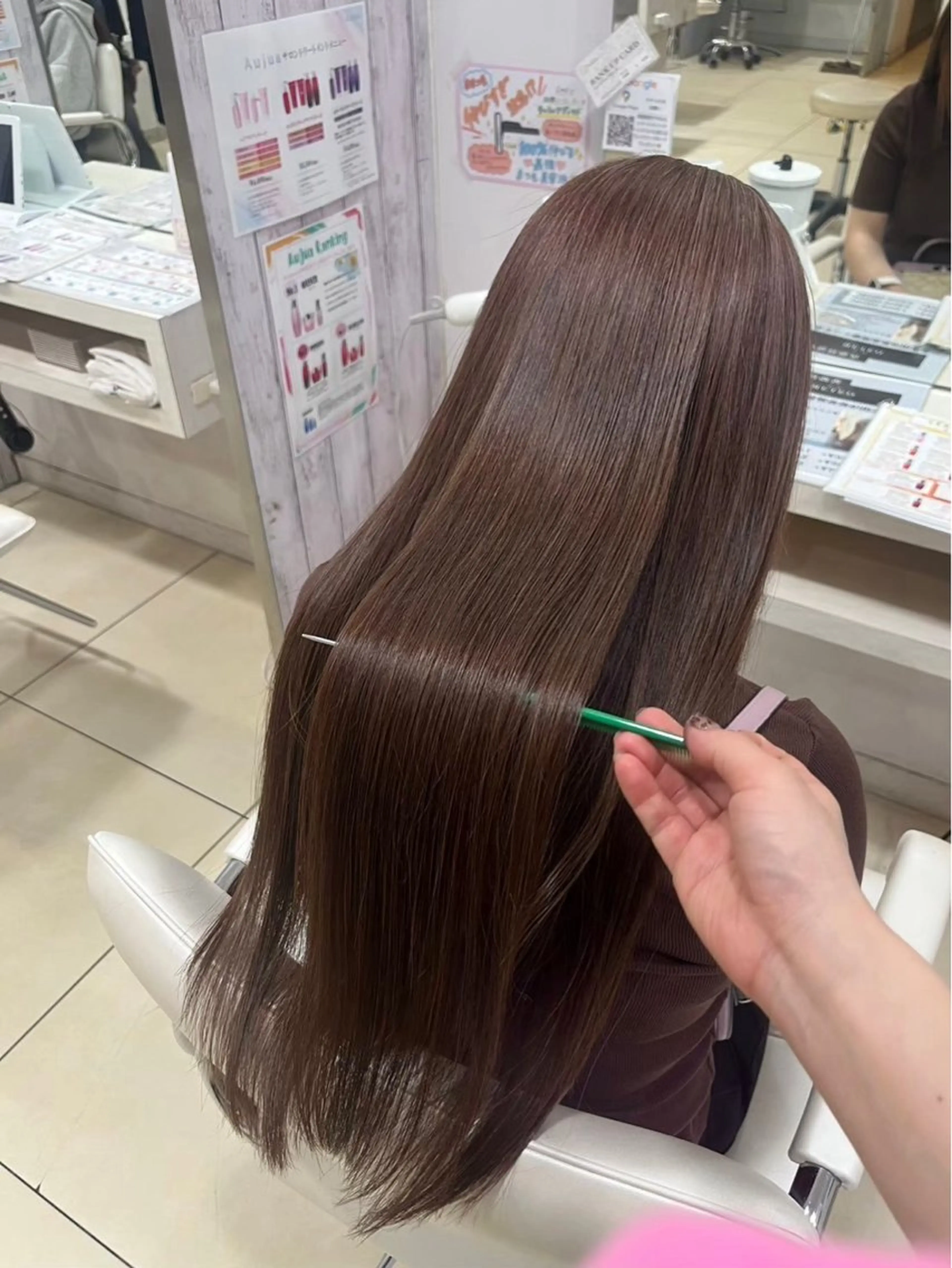 ロング Refuge by produceのヘアスタイル