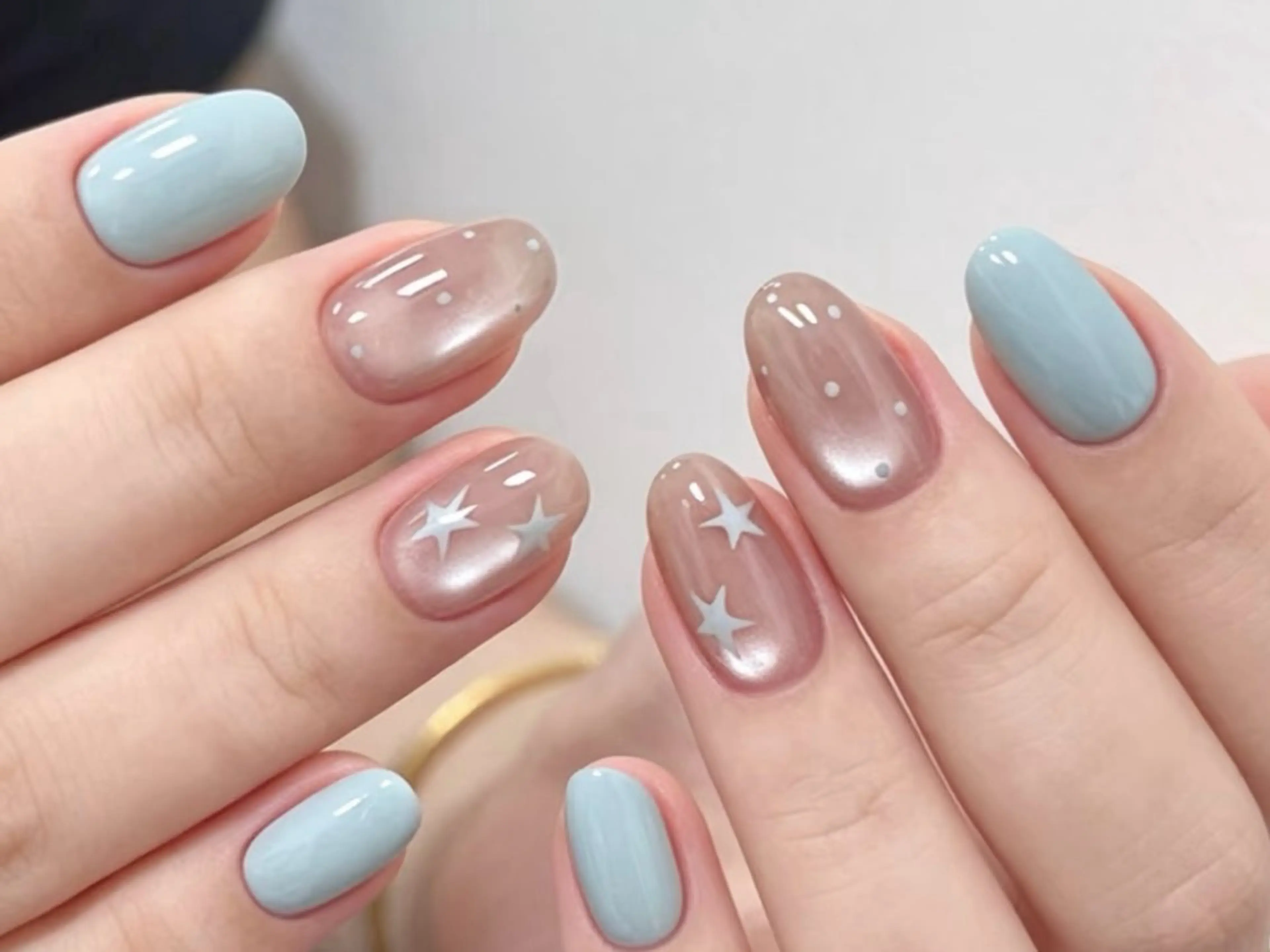 ミディアム ハンドネイル Atelier nail salonのネイルデザイン
