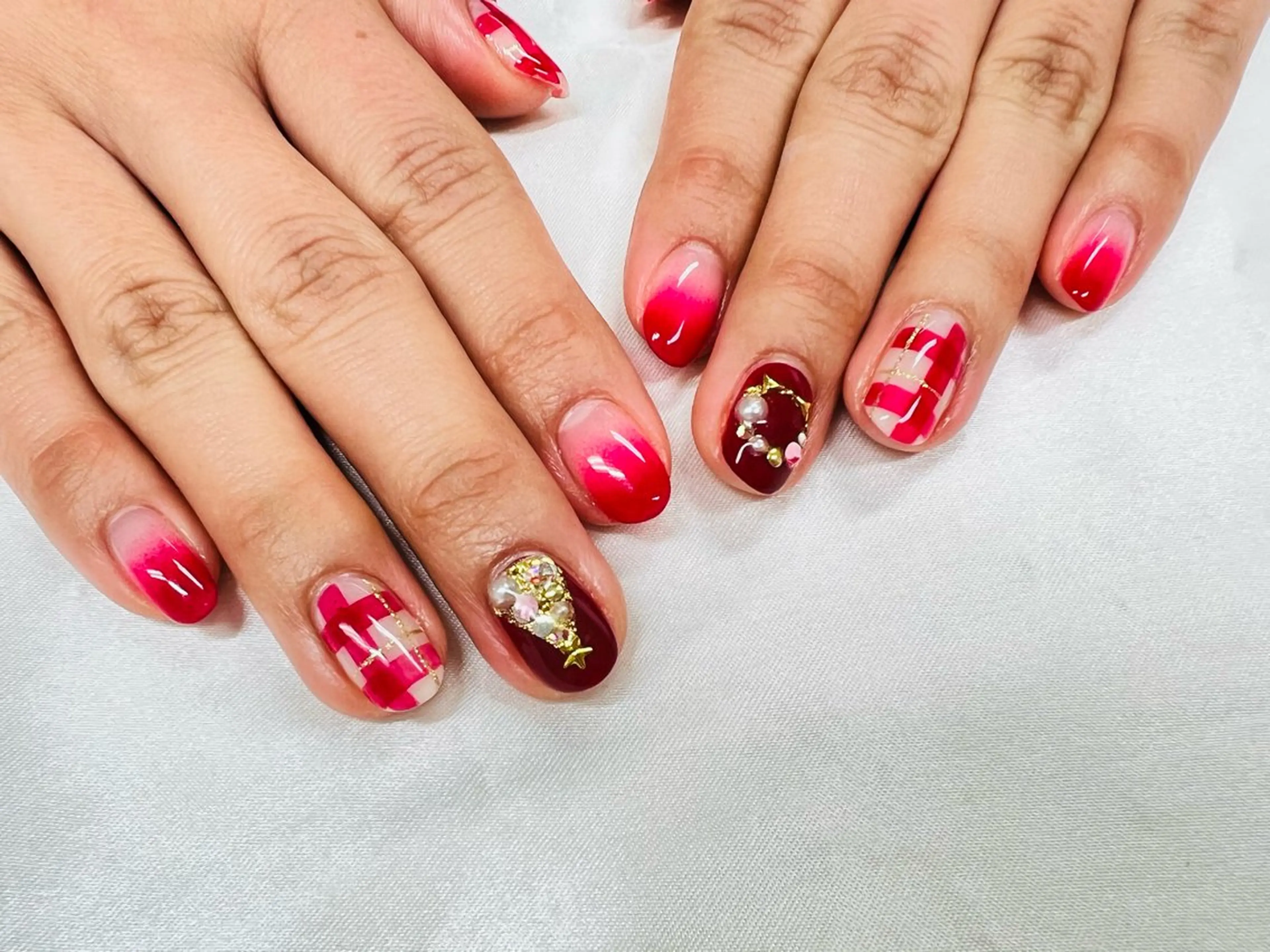 ネイル ユリシスネイル 担当近藤のネイルデザイン