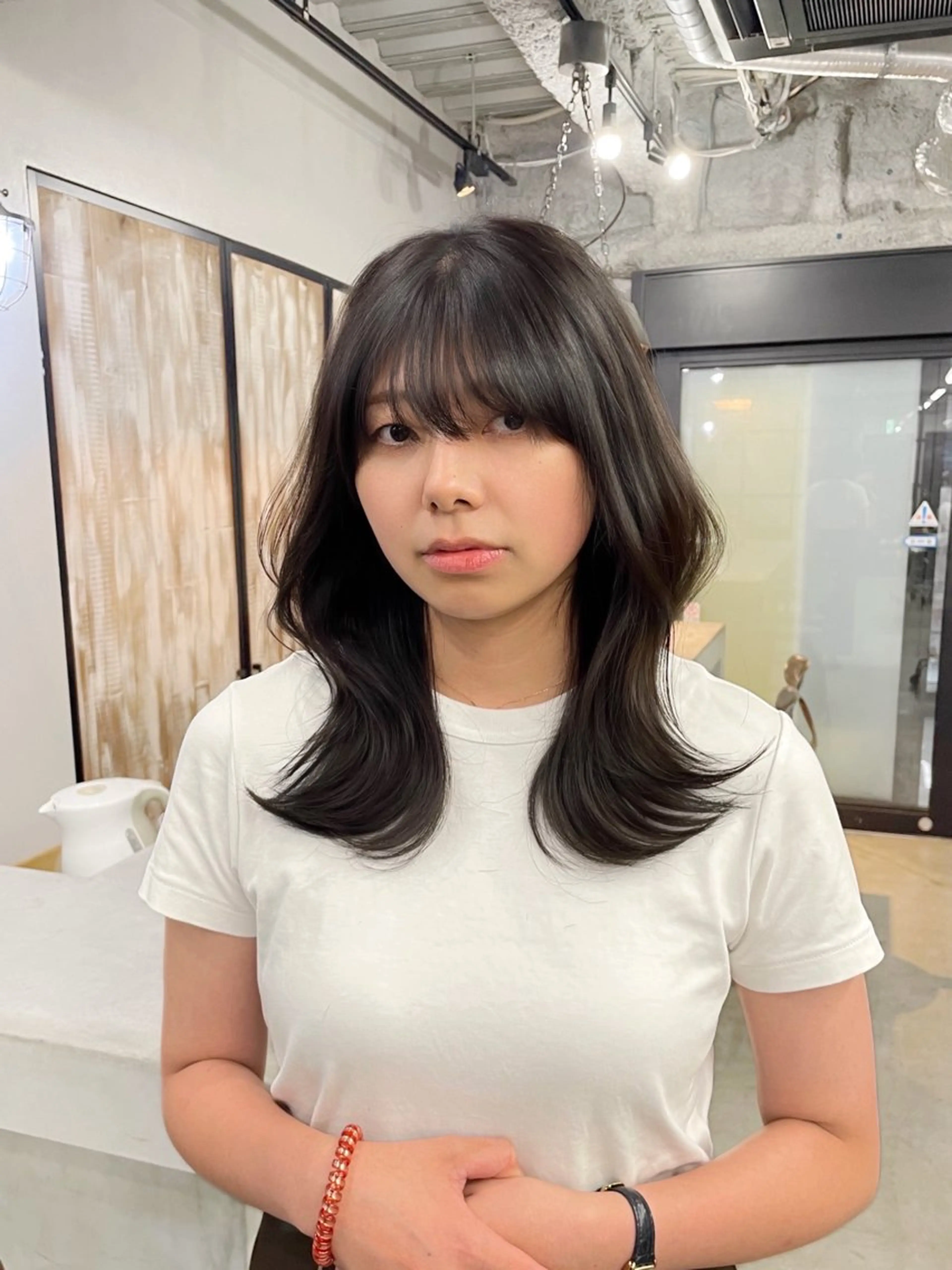 セミロング カラー カット ヘアカラー トリートメント ヘアセット 新宿/韓国ヘア/ 髪質改善ストレートのヘアスタイル