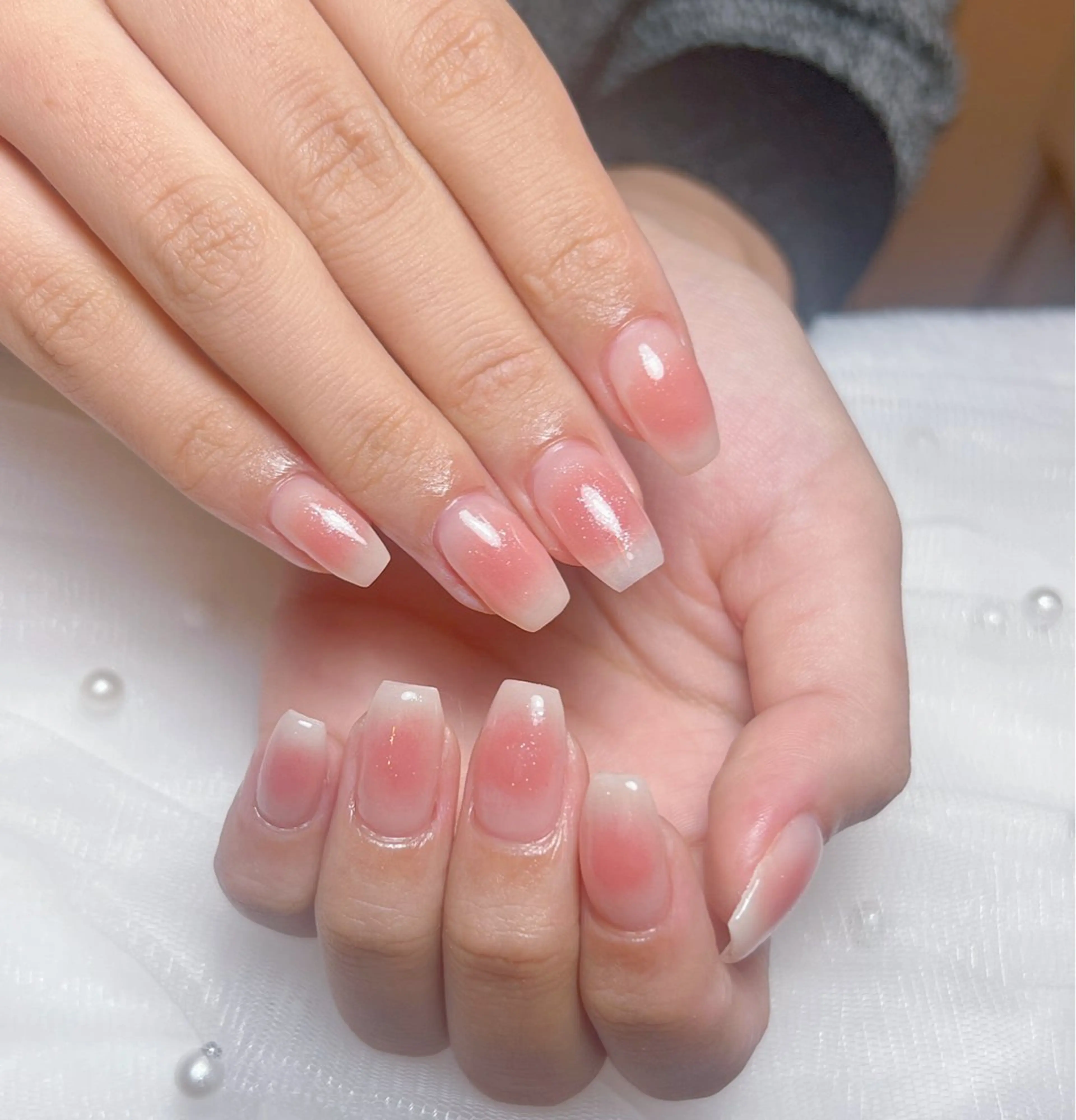 ネイル アートネイル オーロラネイル チークネイル 長さ出し フットネイル Miya _nailのネイルデザイン