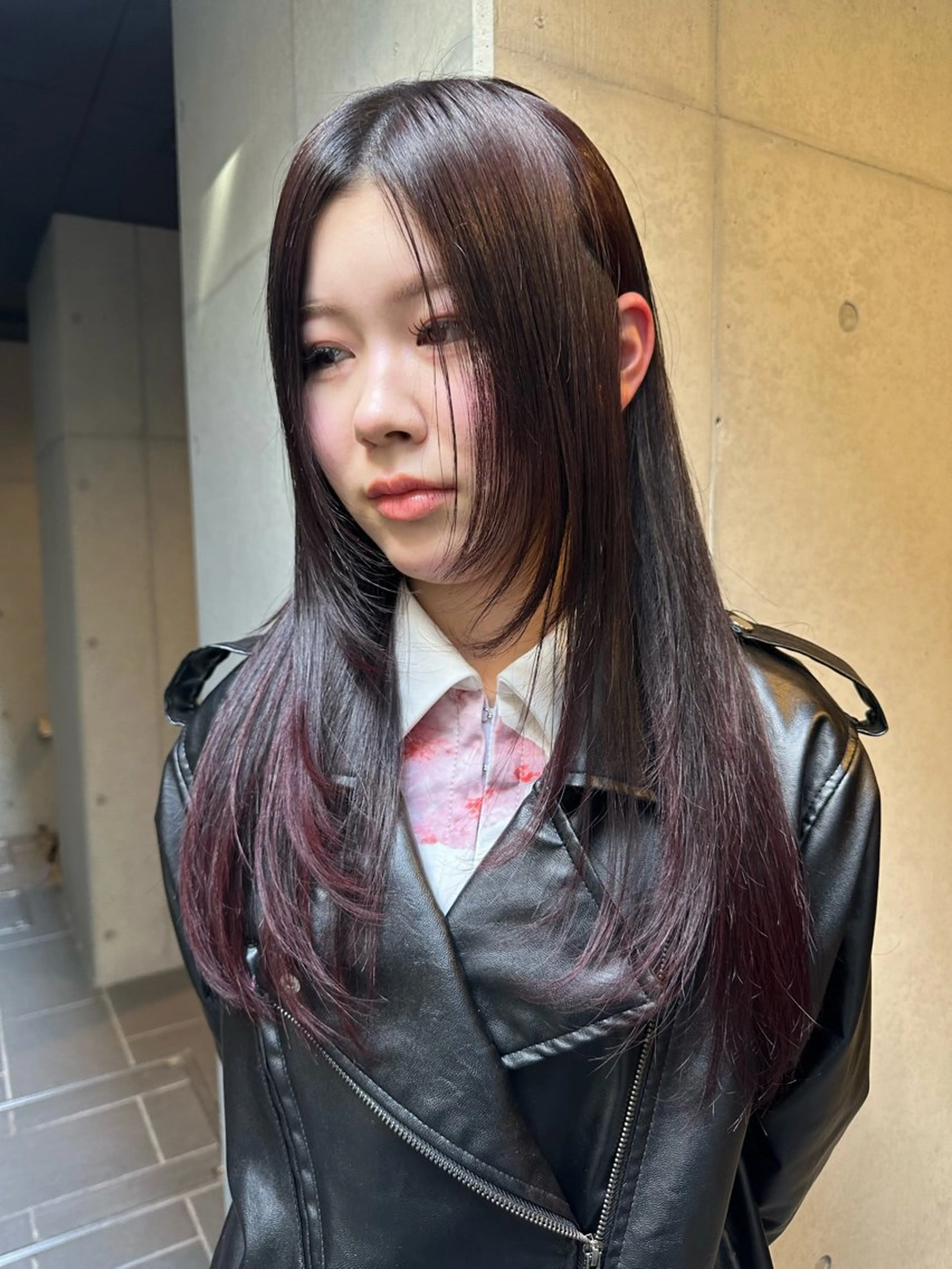 ロング カラー レッドカラー 顔まわりレイヤー 姫カット レイヤーカット カット ヘアカラー 似合わせウルフ/ レイヤー/山本祐輔のヘアスタイル