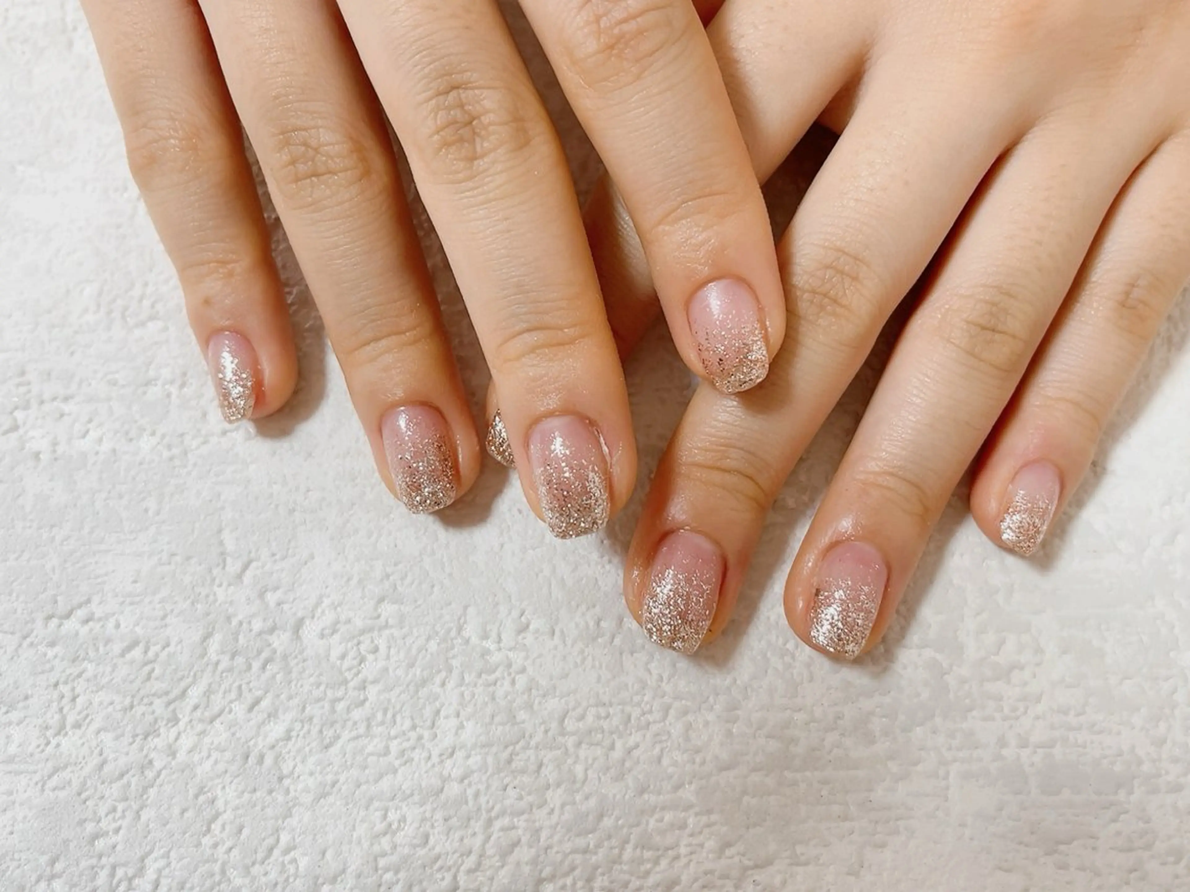 ネイル ジェルネイル グラデーション 韓国ネイル ラメ(グリッター) ラメグラデーション kiki nail たまプラーザのネイルデザイン