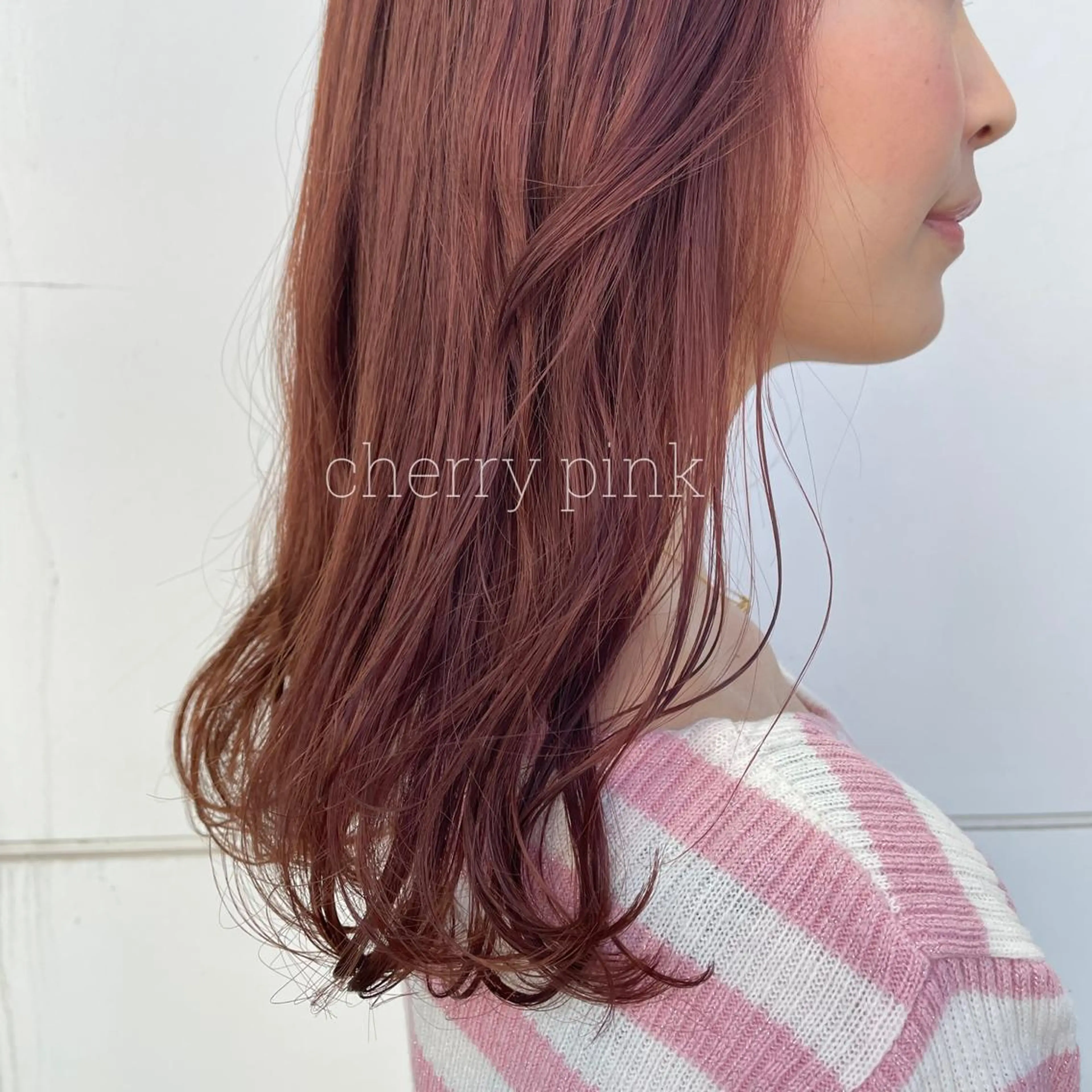 ロング カラー RINA🧤 デザインとボブのヘアスタイル