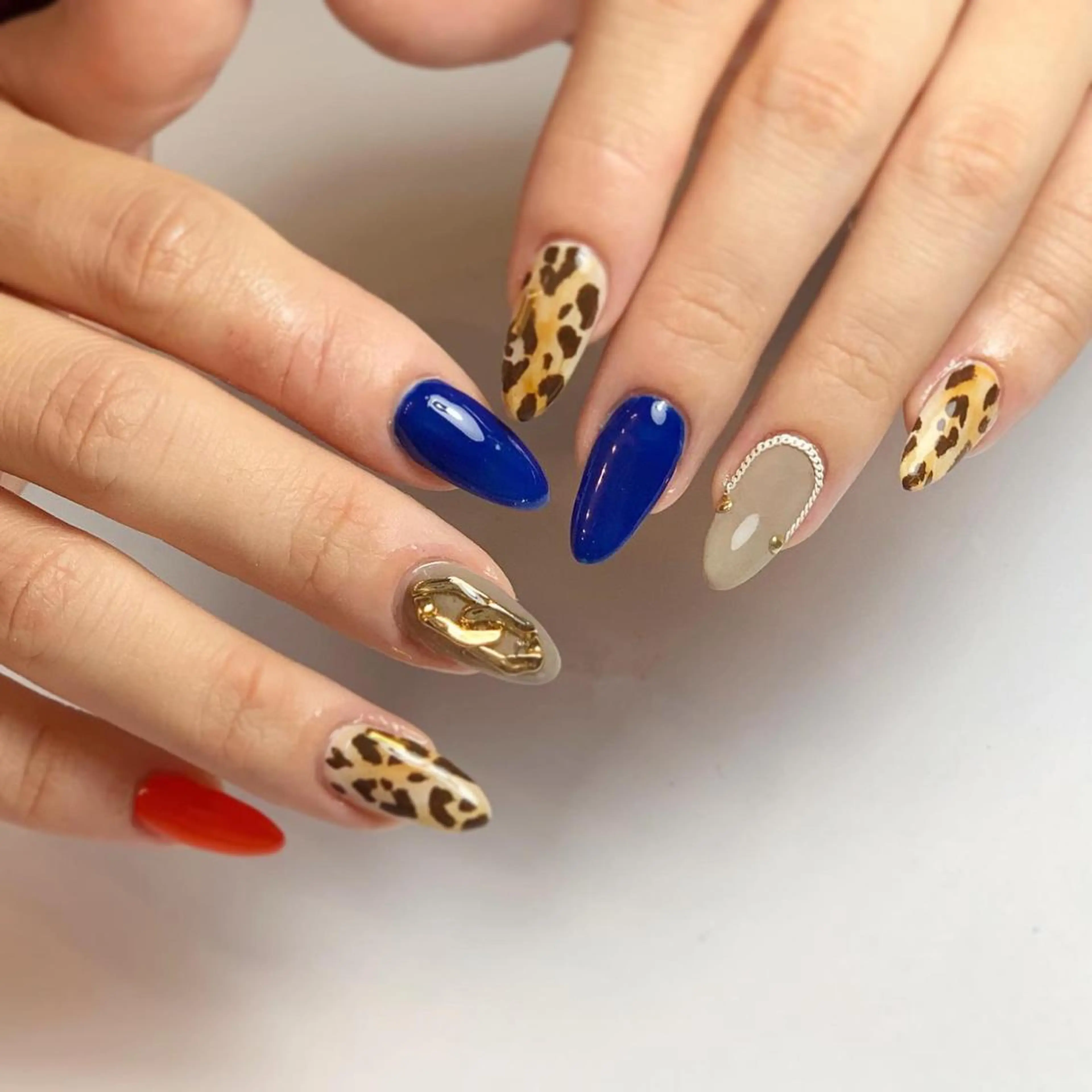 ネイル S. JEWELのネイルデザイン