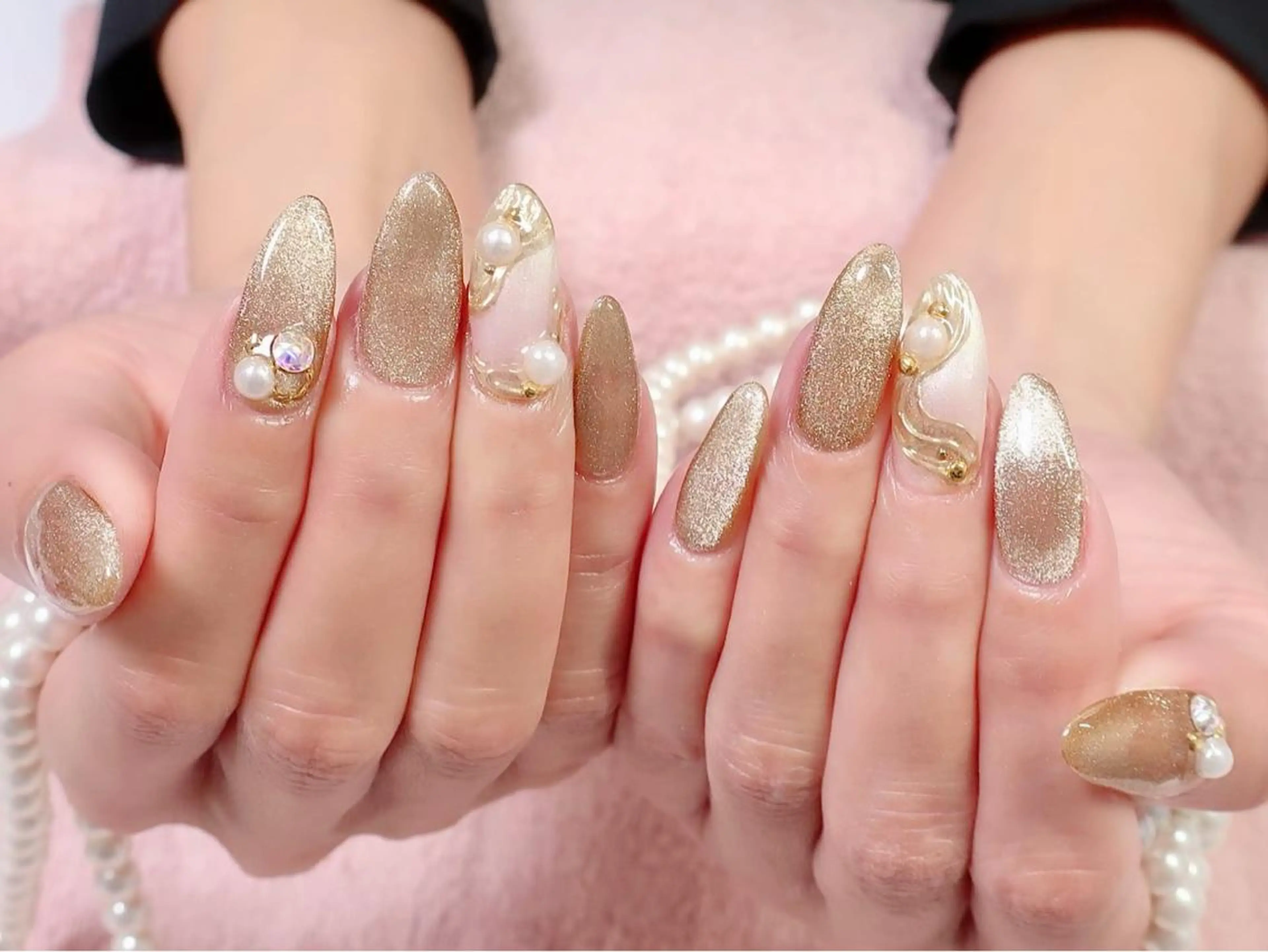 ネイル アートネイル ミラーネイル ストーンネイル ハンドネイル つきかわ ともみのネイルデザイン