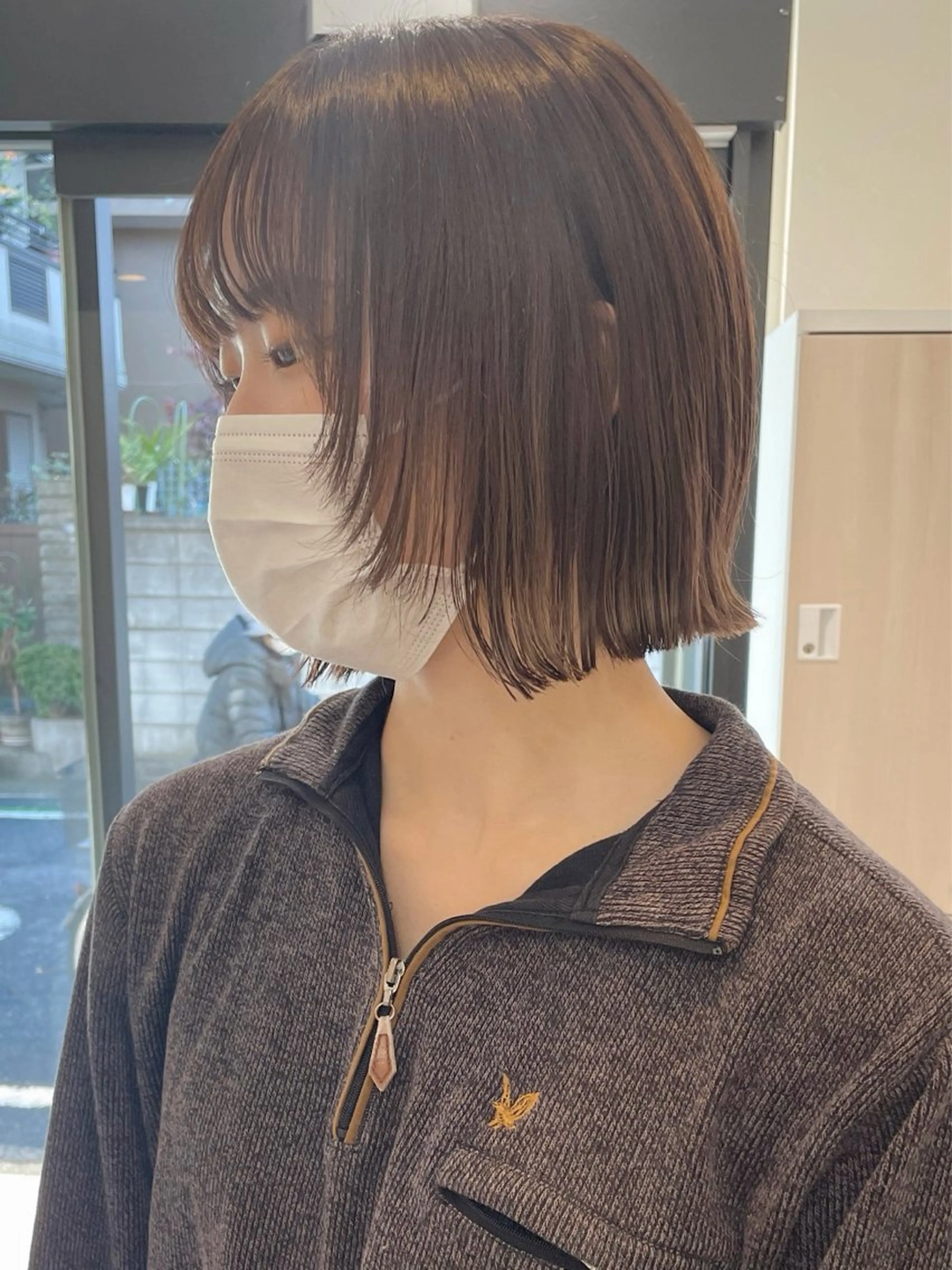 ショート 切りっぱなしボブ ボブ 顔まわりレイヤー レイヤーカット 外ハネヘア カット ヘアカラー 【ボブ/個室サロン】 癒し空間mimuraのヘアスタイル