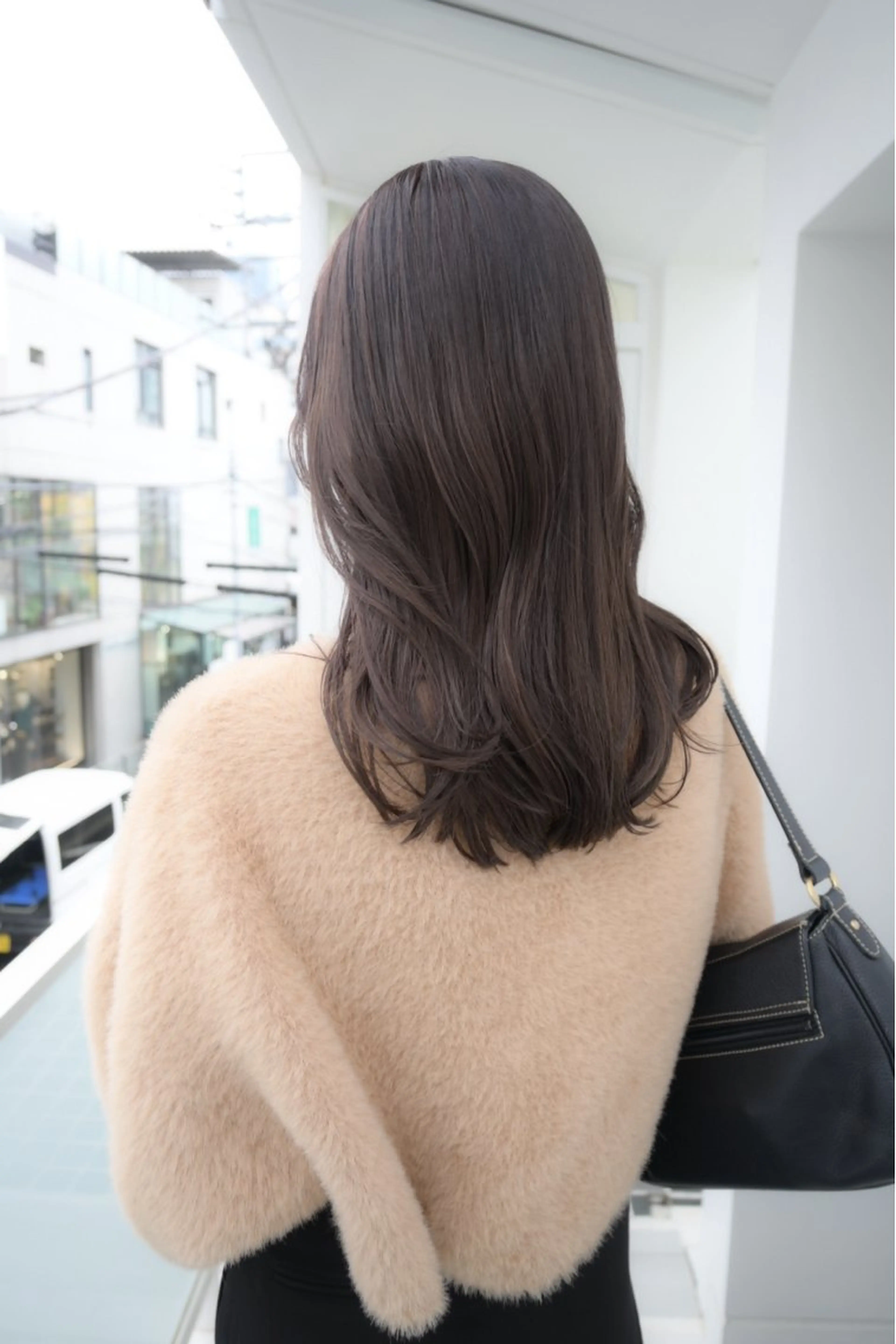 セミロング カラー 日南乃/柔らか ブラウンカラーのヘアスタイル