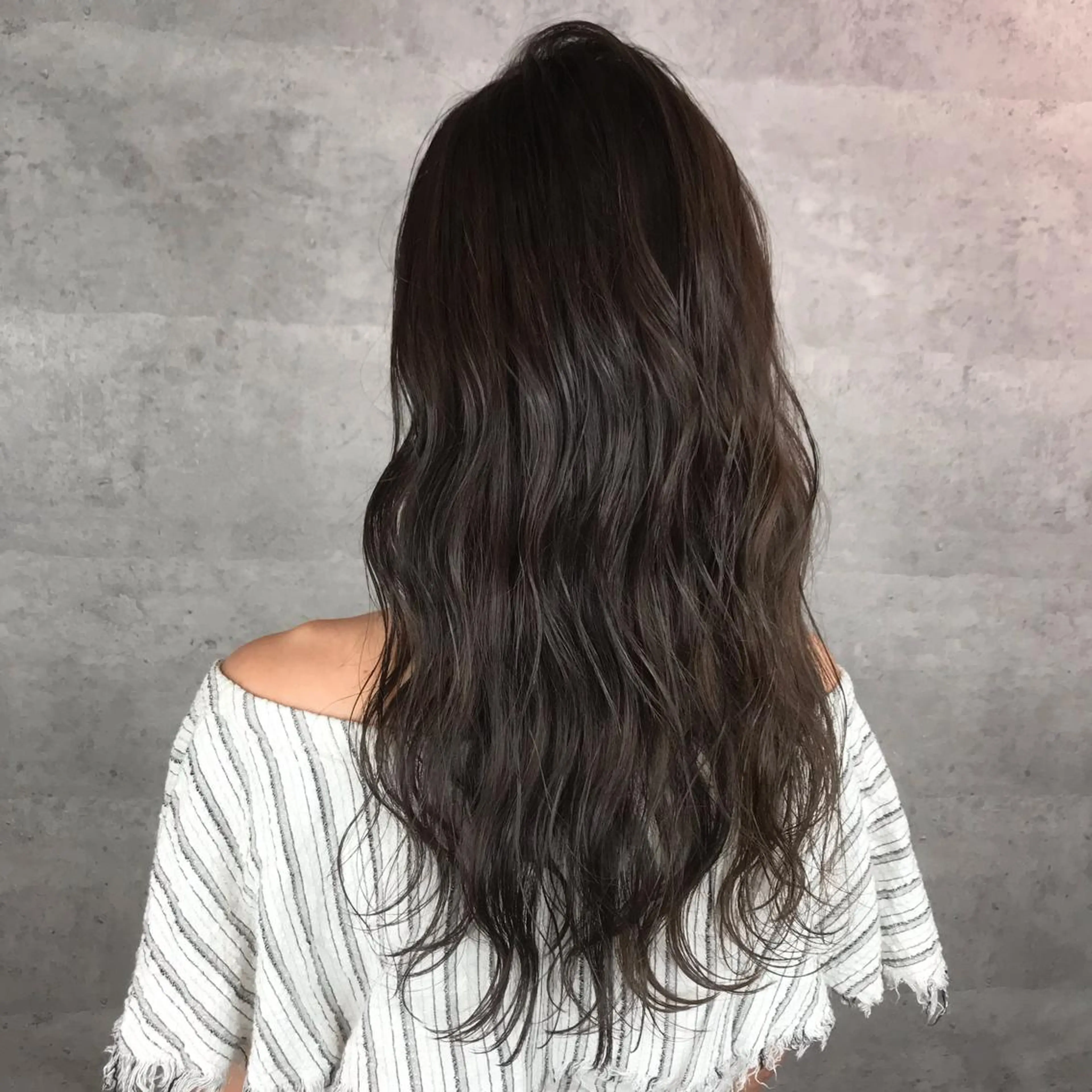 ロング カラー ヘアカラー トリートメント _WHITE芝本 賢吾【天王寺店】のヘアスタイル