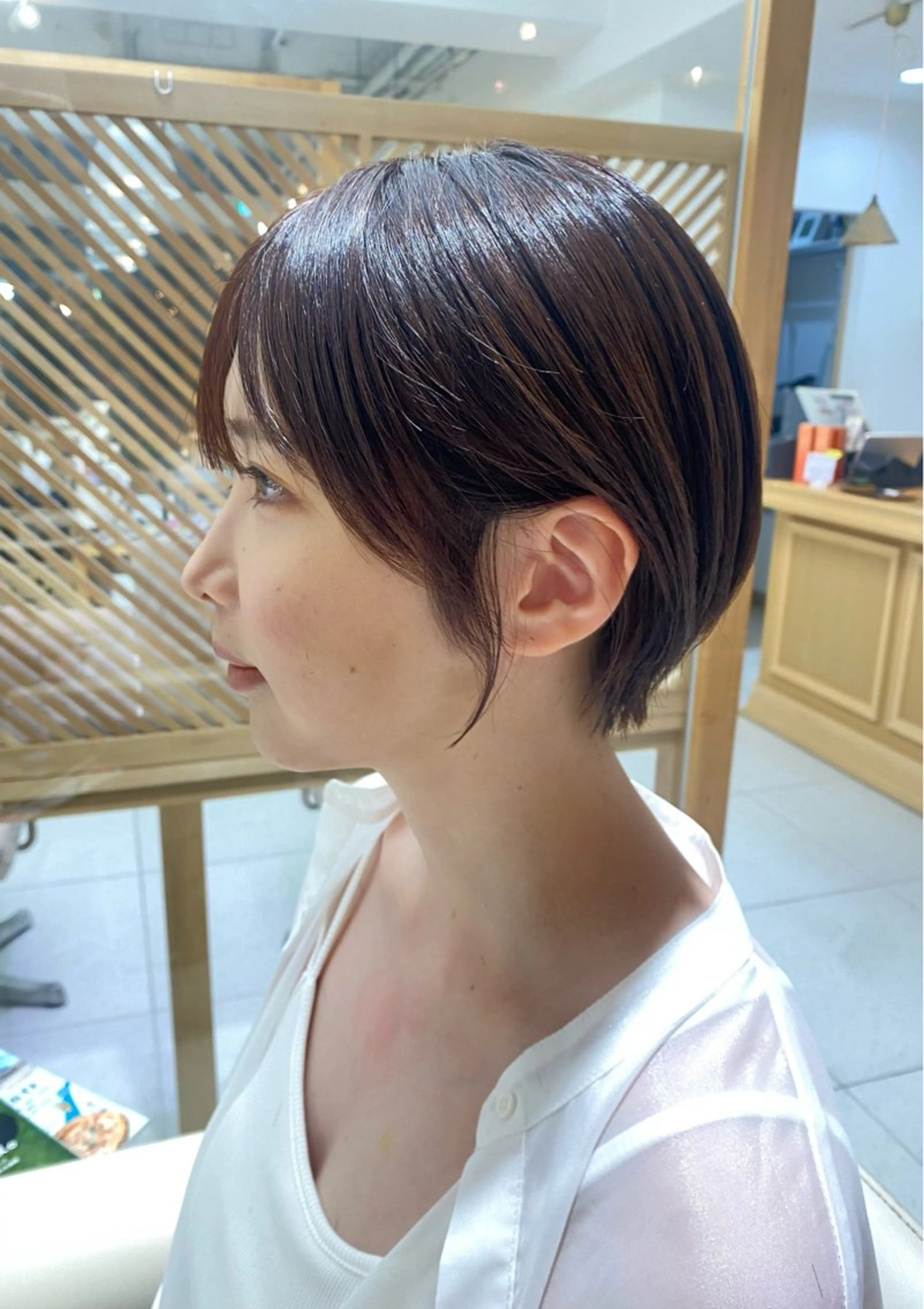 ショート カラー カット ヘアカラー トリートメント 安永 涼のヘアスタイル
