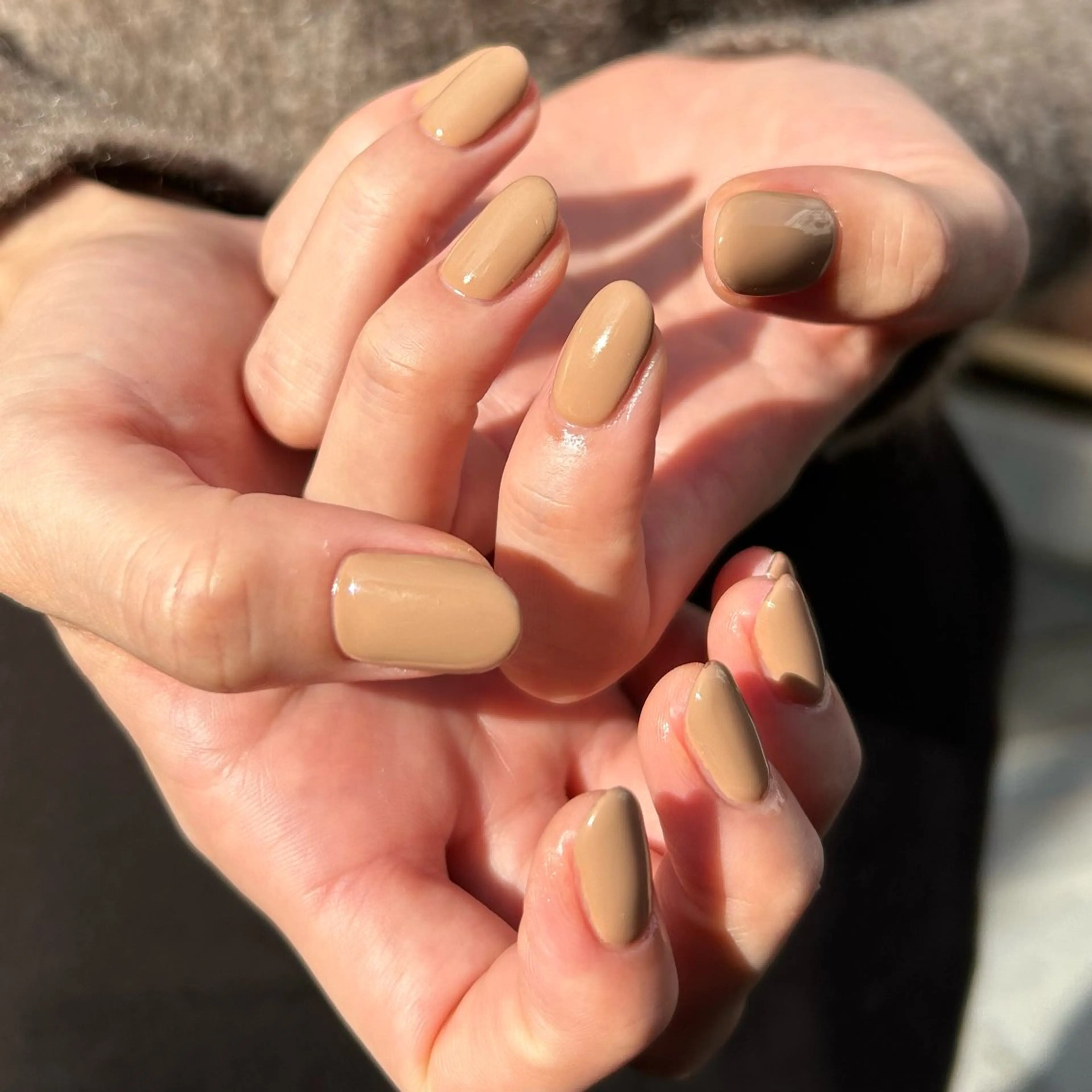 ネイル ワンカラーネイル Yumi シンプルネイルのネイルデザイン