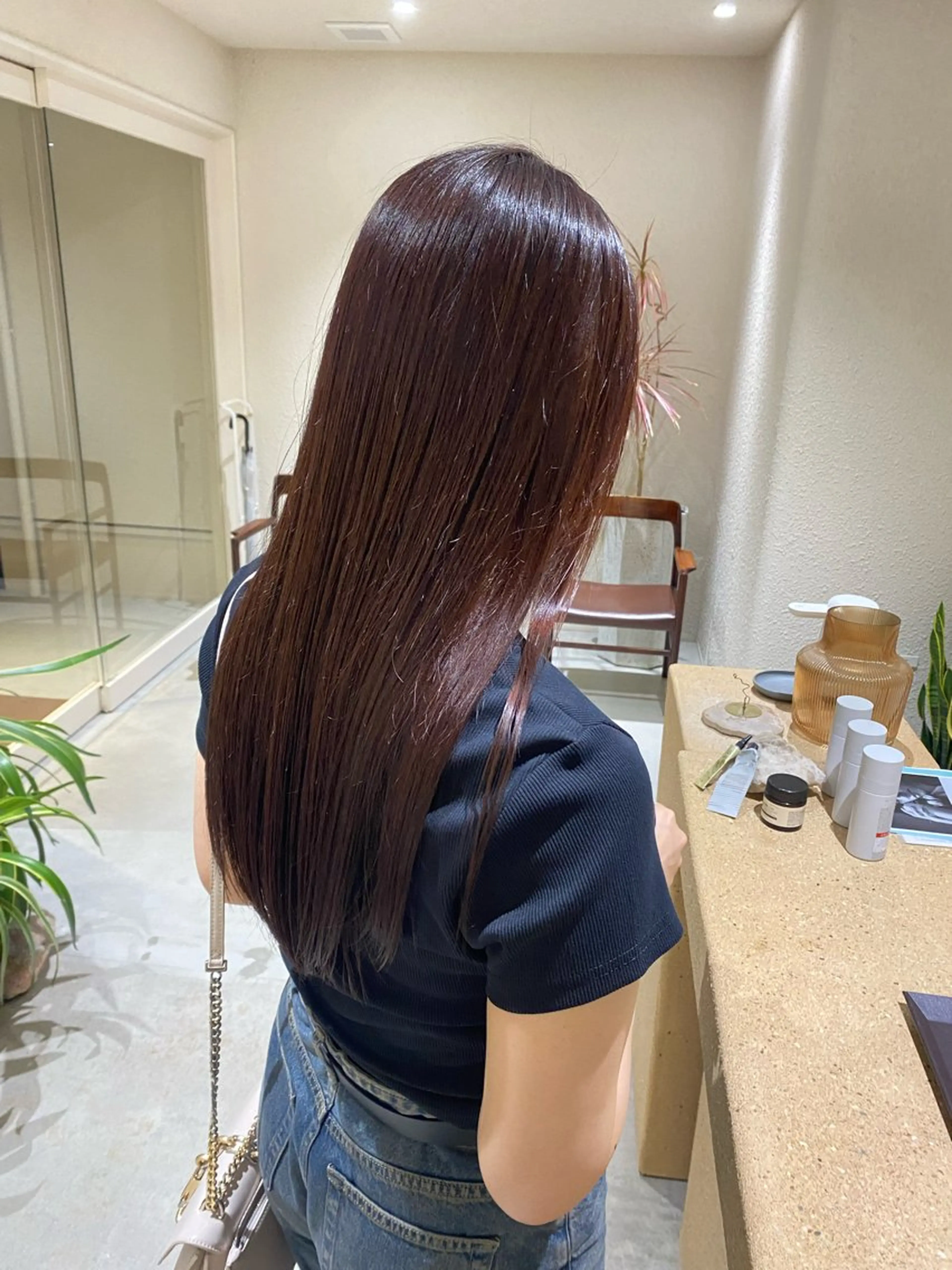 ロング カラー ブラウンカラー que/清水 未蘭のヘアスタイル