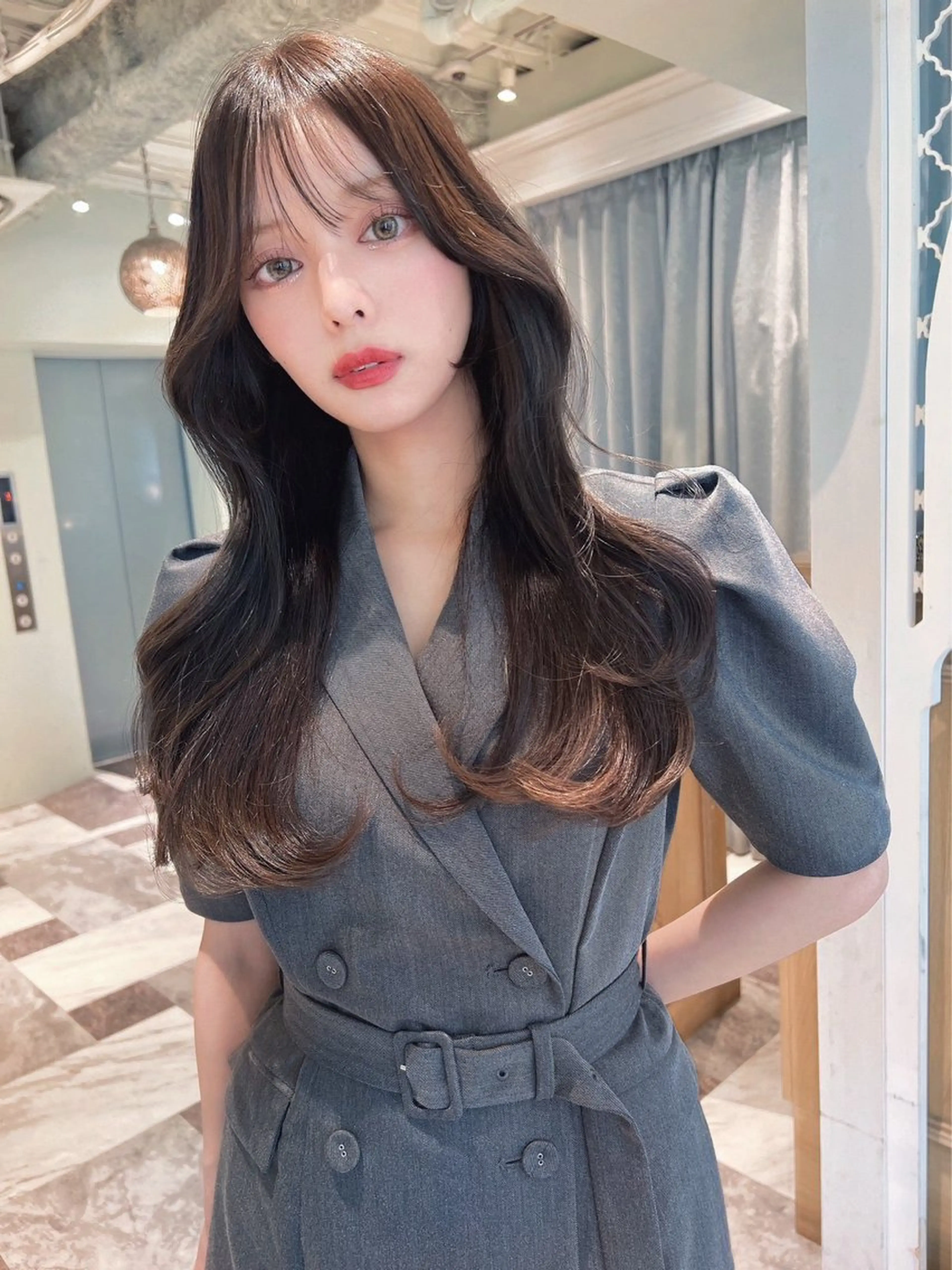 ロング ボブ ハイライト 髪質改善 韓国風ヘア 小顔カット 似合わせカラーの達人 ダブルカラー/森栄範のヘアスタイル