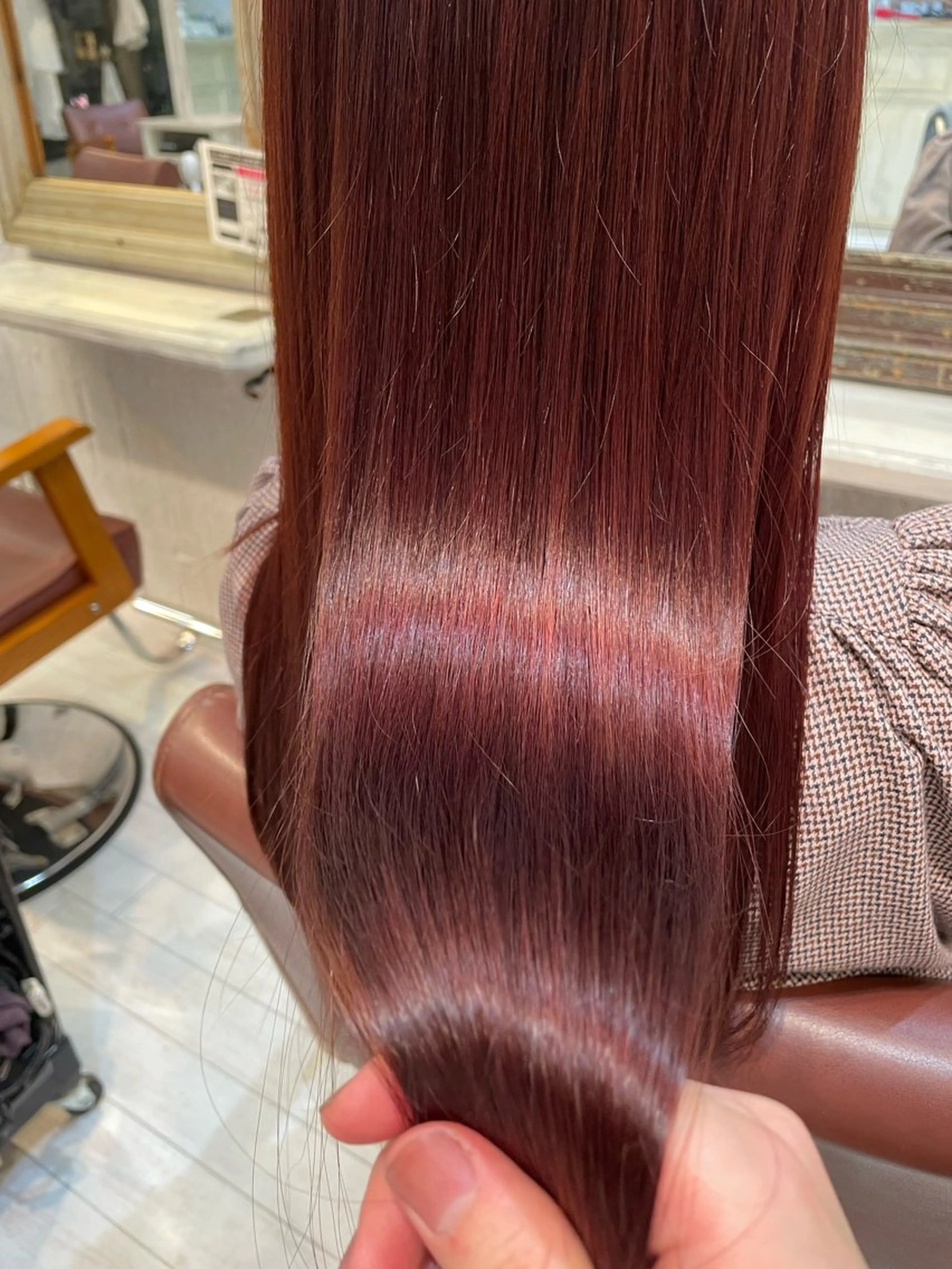 ロング カラー ベージュカラー ピンクカラー ピンクベージュ 髪質改善 トリートメント 髪質改善／ブリーチ 宮武　湧斗のヘアスタイル