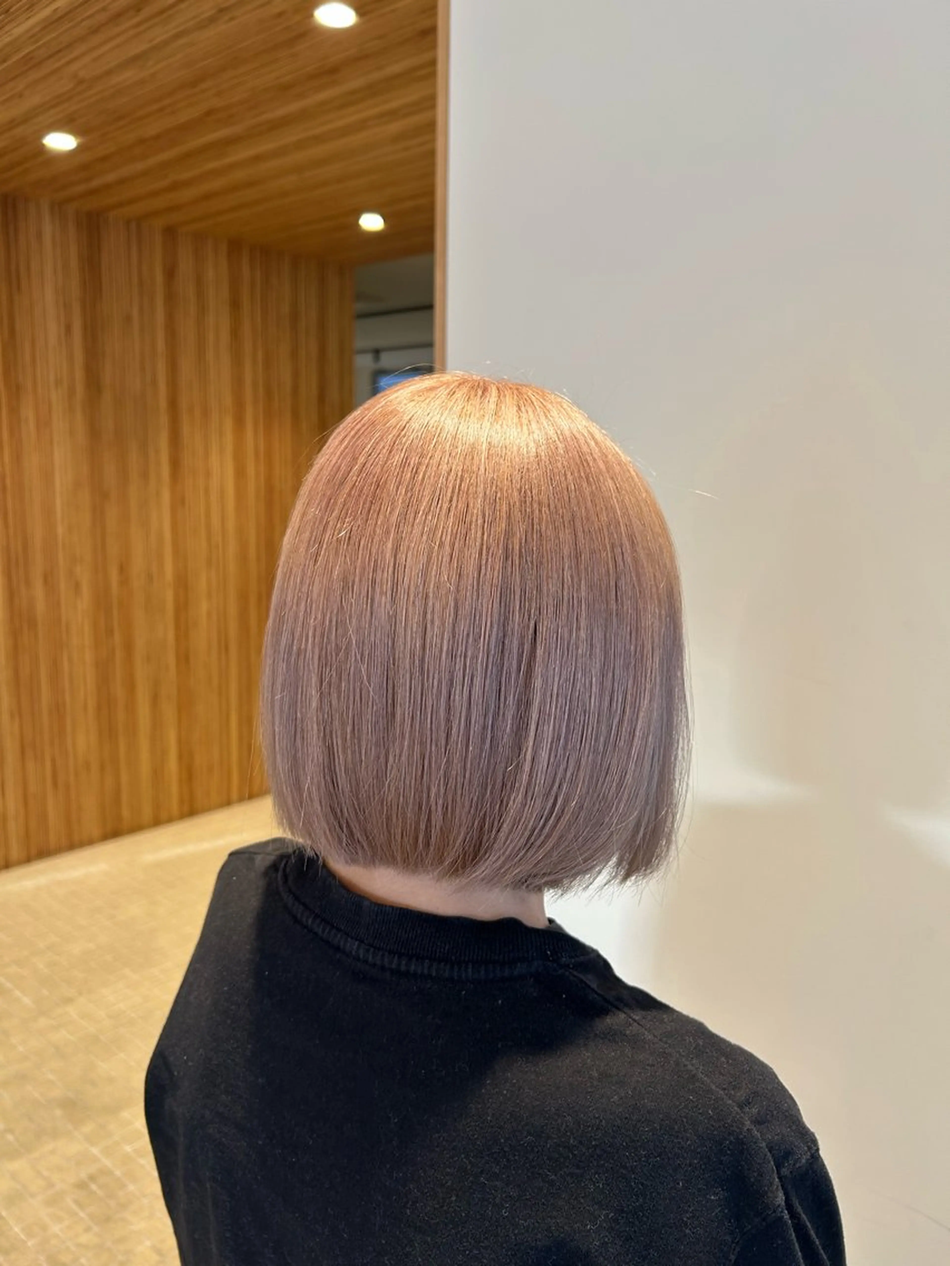 ショート やなぎさわ はるなのヘアスタイル