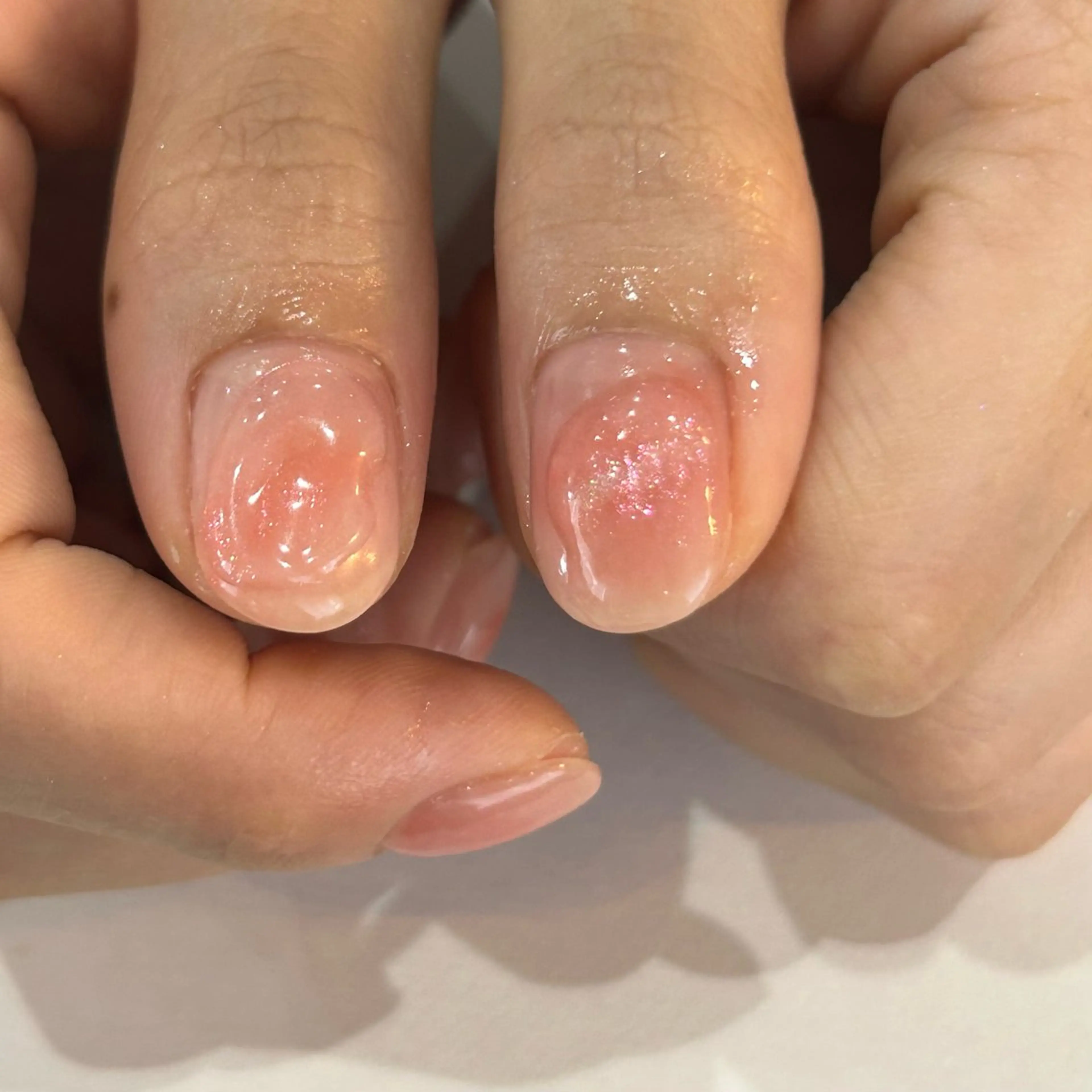 ネイル ニュアンスネイル ピンク ハンドネイル scré as Ételのネイルデザイン