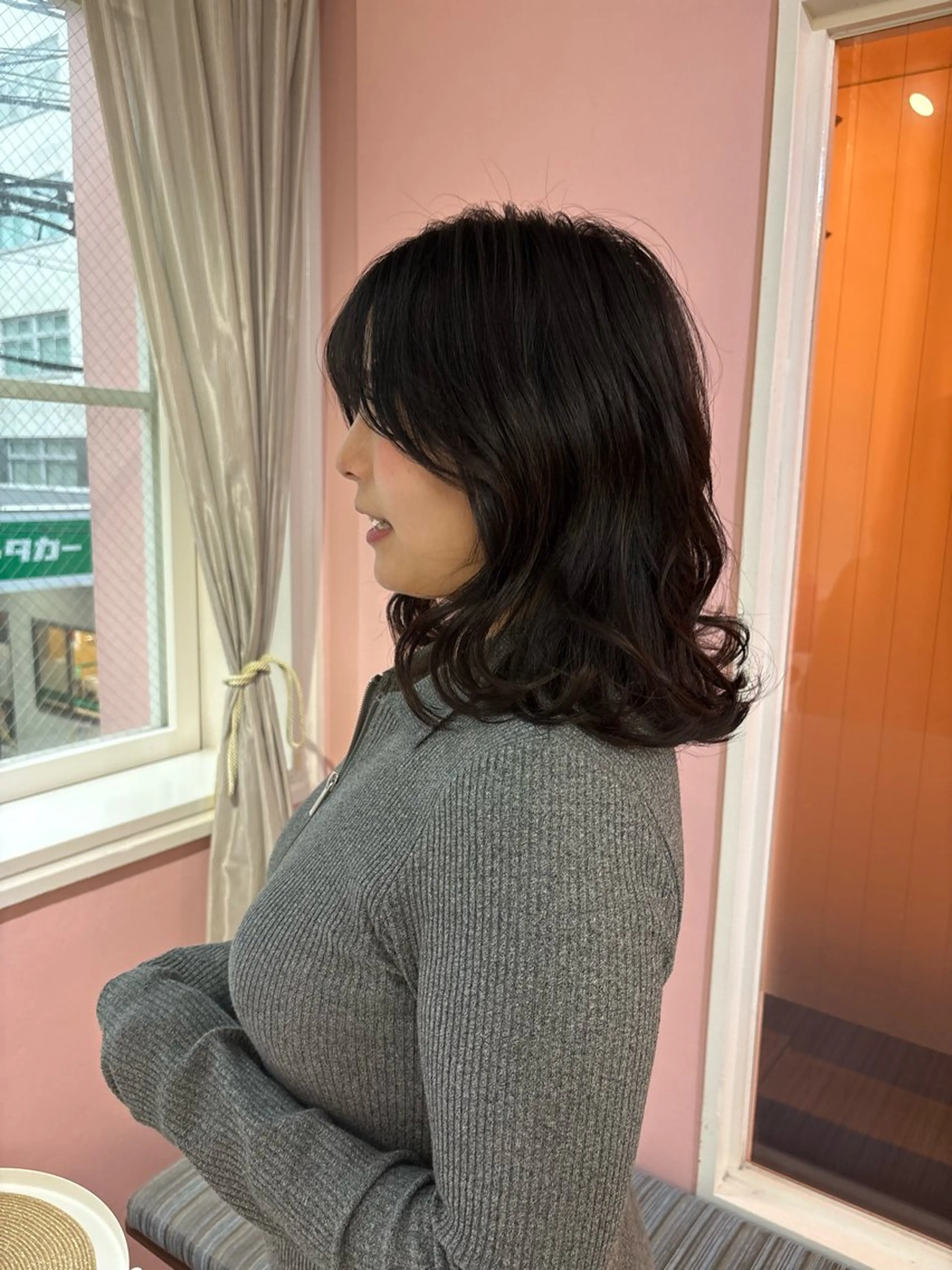 ミディアム 津村 慶のヘアスタイル