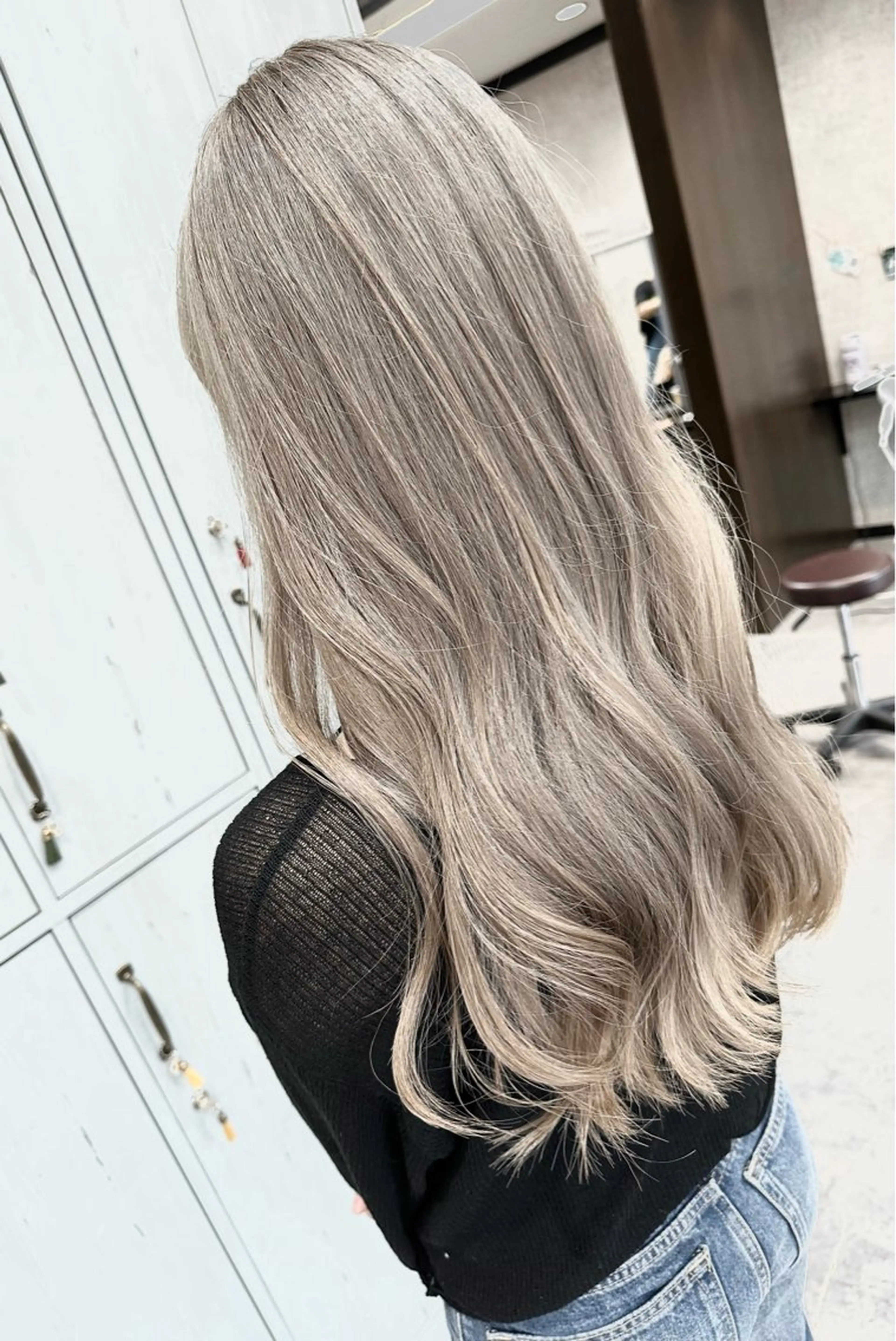 ロング ヘアカラー トリートメント 🌿透き通るツヤ髪× 縮毛矯正✂︎戸祭　伶のヘアスタイル