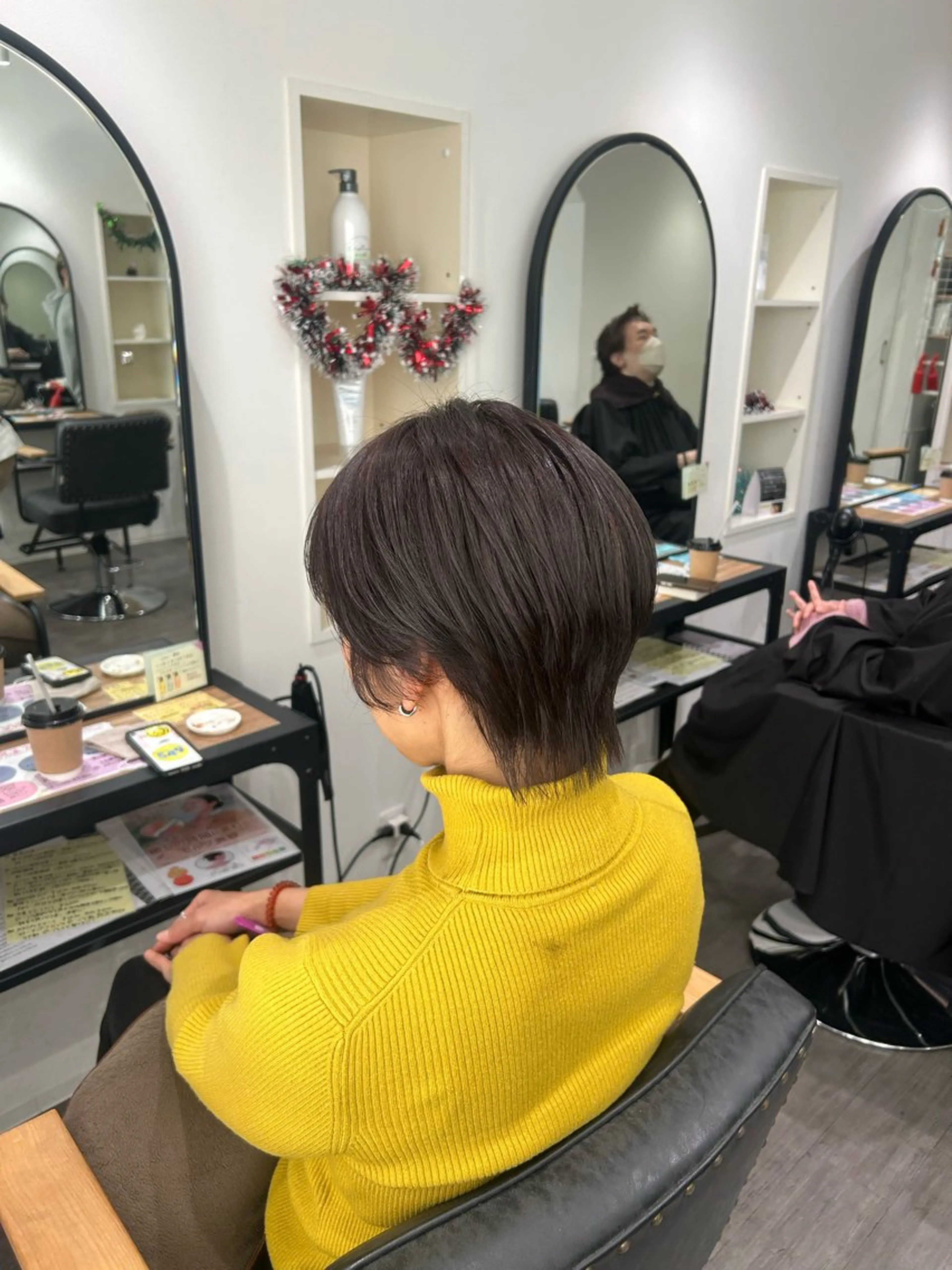 ショート カラー アッシュ オリーブアッシュ カット ヘアカラー トリートメント cocotte 💟草間紫音💟のヘアスタイル