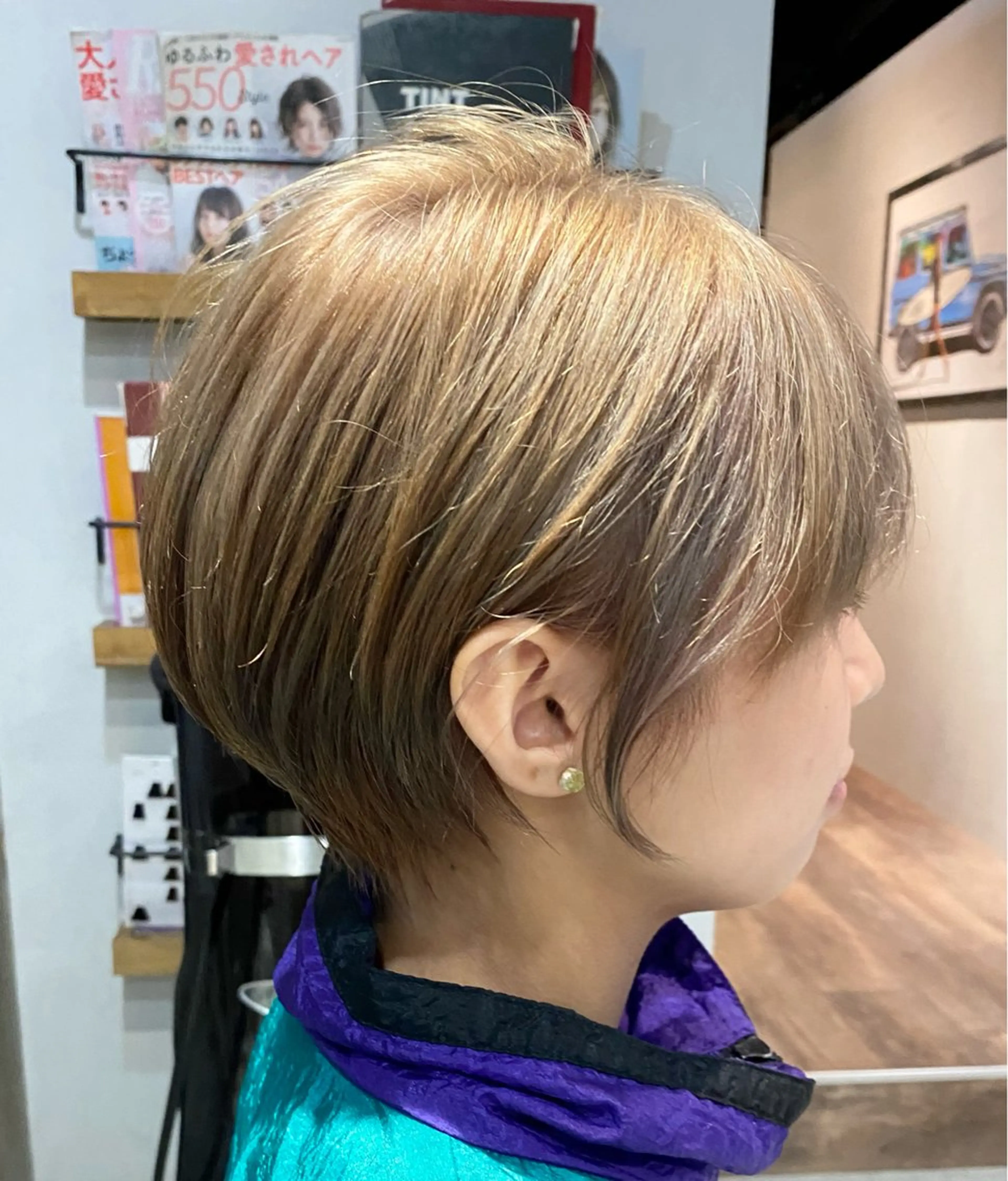 ショート カラー レイヤーカット/前髪 顔まわり/大田哲也のヘアスタイル