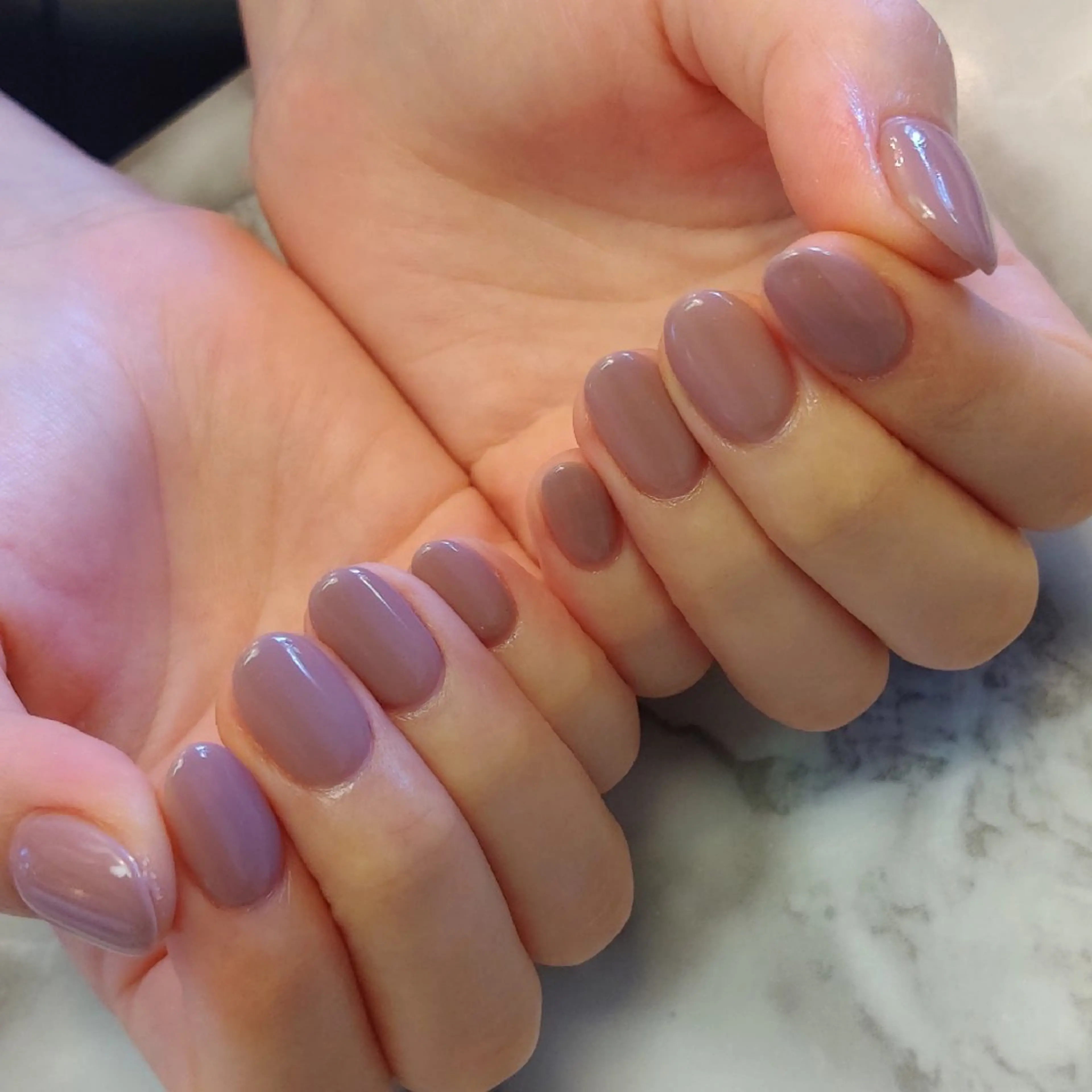 ネイル ワンカラーネイル ジェヌインネイル 河内のネイルデザイン