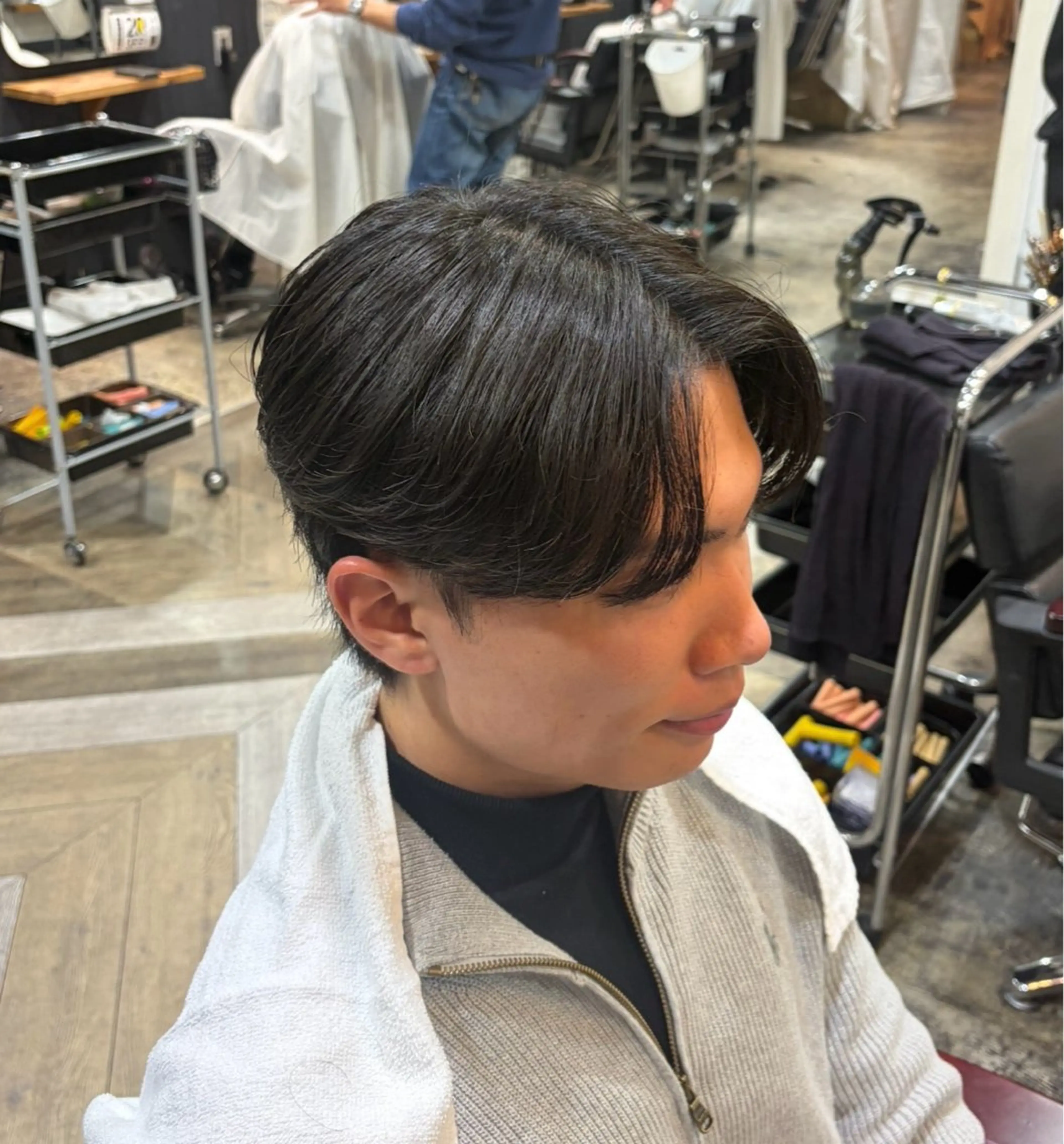 メンズ パーマモデル/上村 コウスケのヘアスタイル