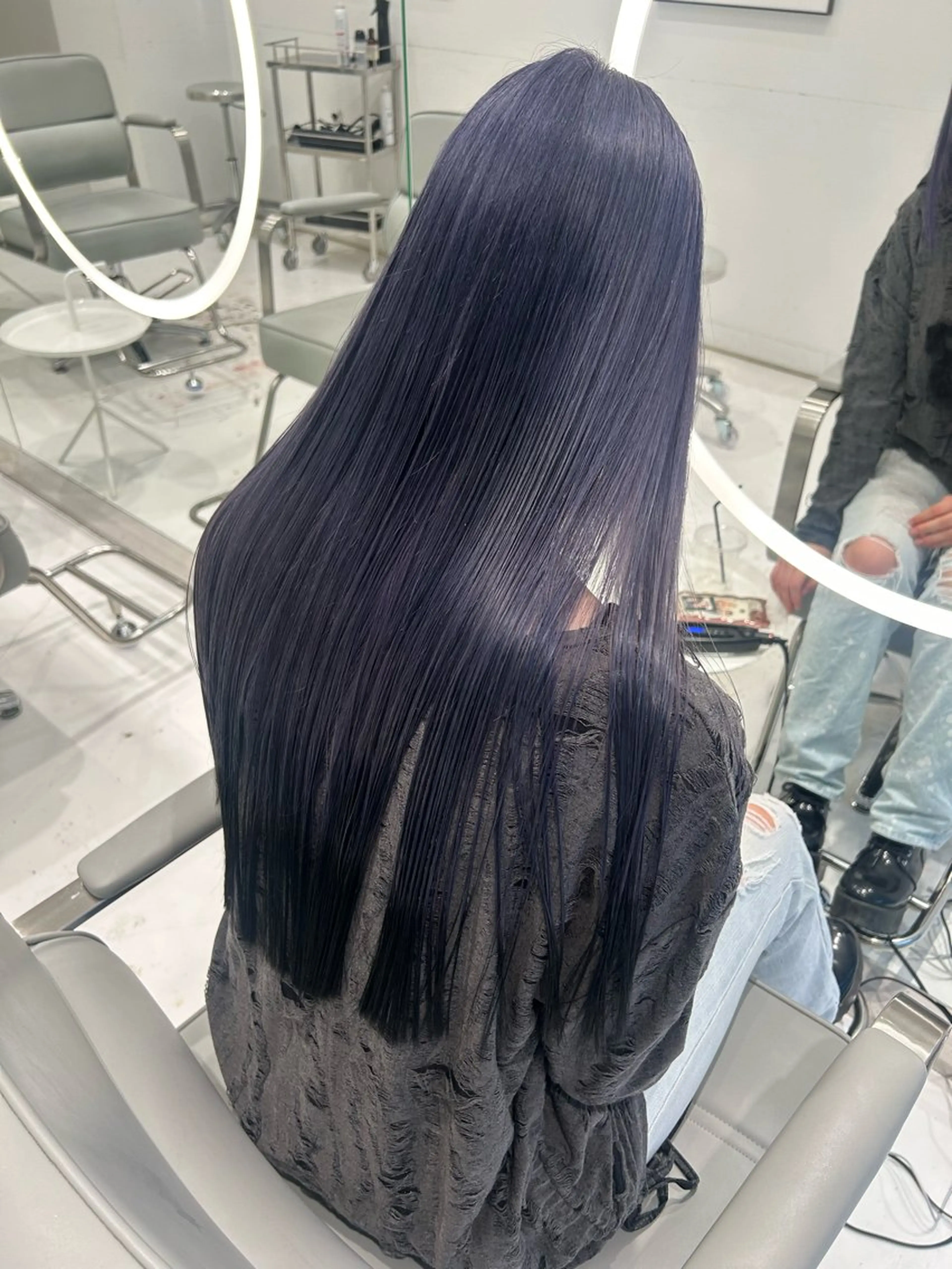 ロング ヘアカラー cono noughtのヘアスタイル