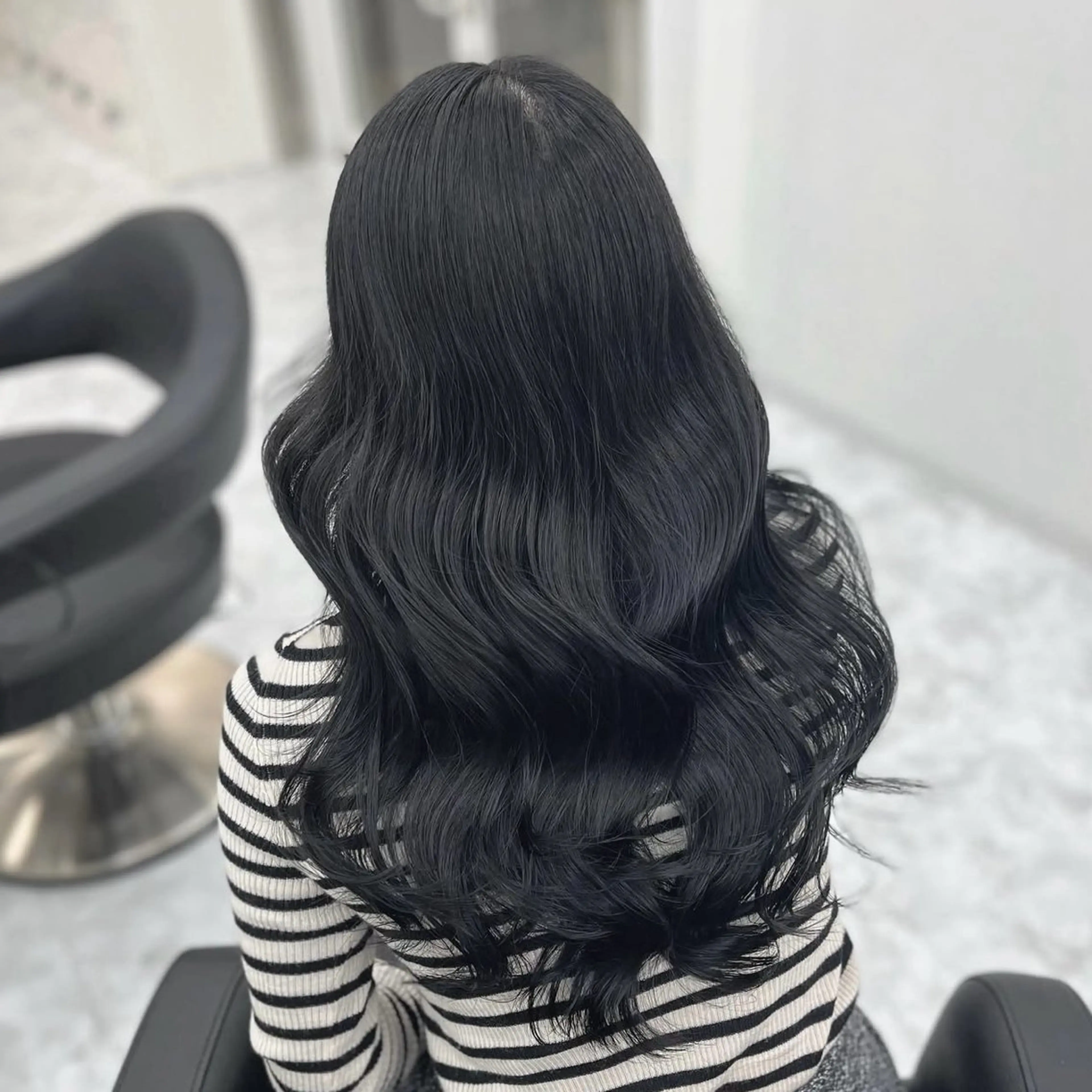 ロング カラー 黒髪 髪質改善 韓国風ヘア 縮毛矯正 トリートメント ヘアカラー トリートメント ヘアセット 髪質改善Ⅰ透明感 艶カラーⅠたつやのヘアスタイル