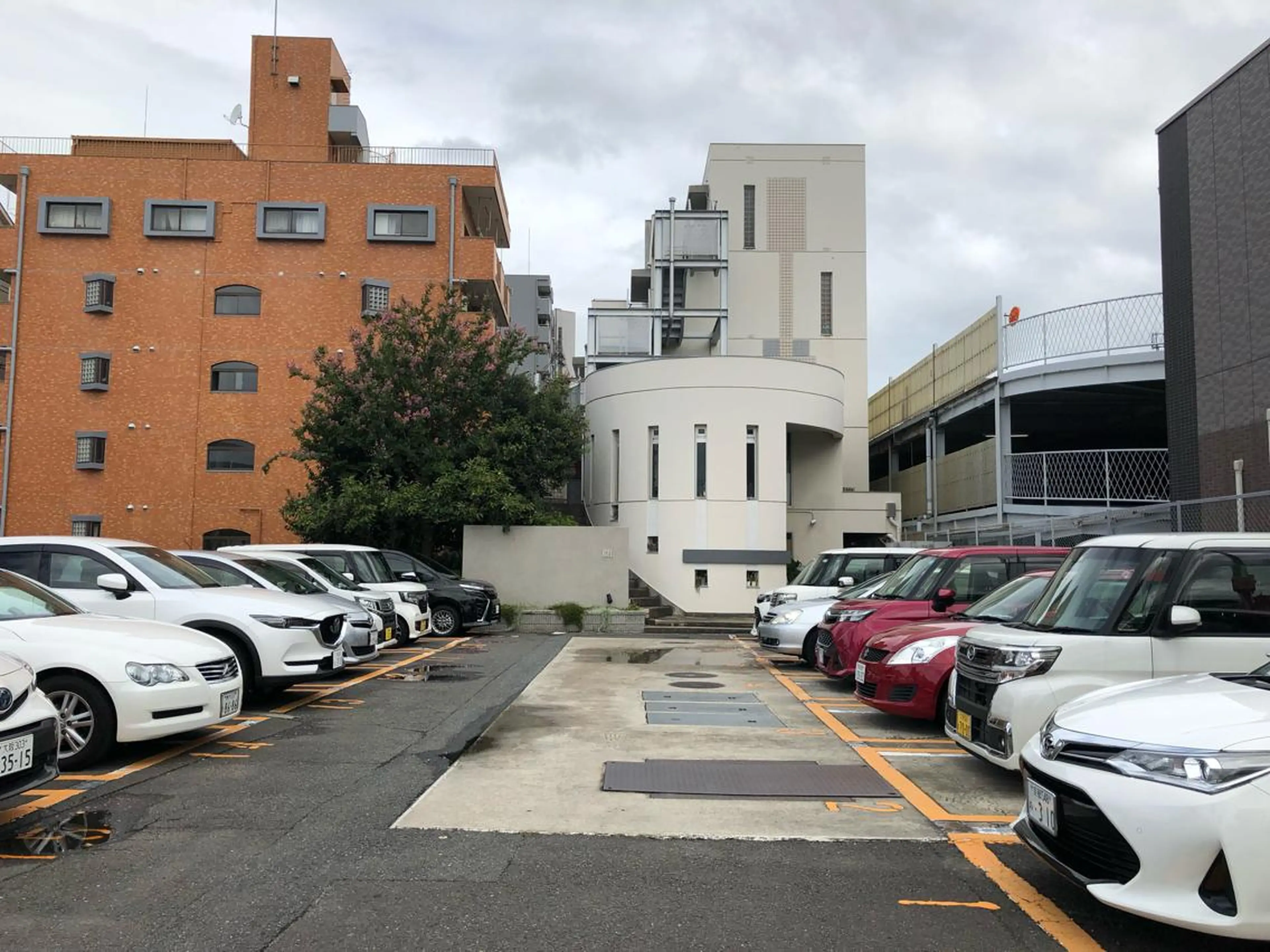 【安心ハンドテク】 メナード富田丘のエステ・リラクイメージ