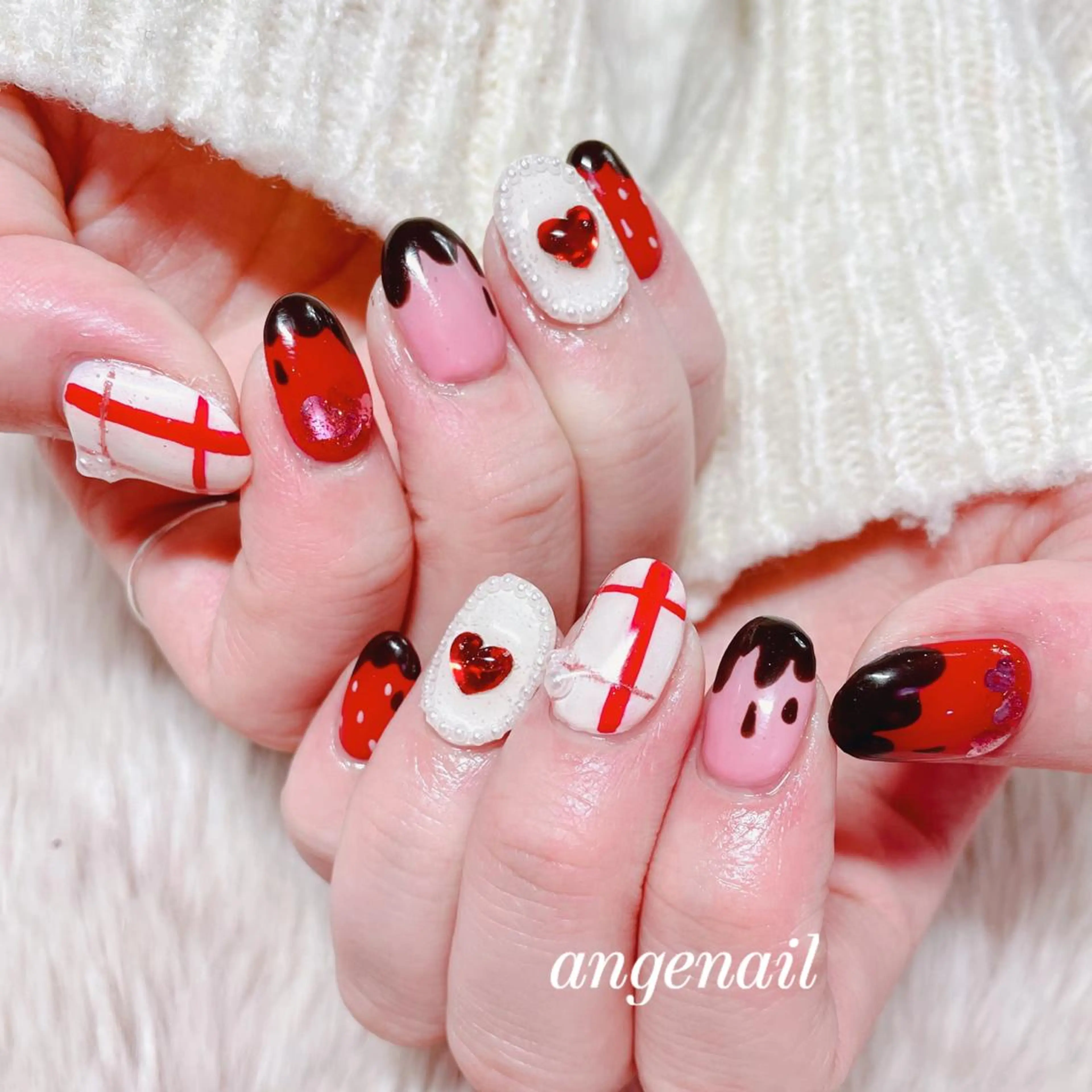 ネイル ハンドネイル オーナーネイリスト MAKIのネイルデザイン