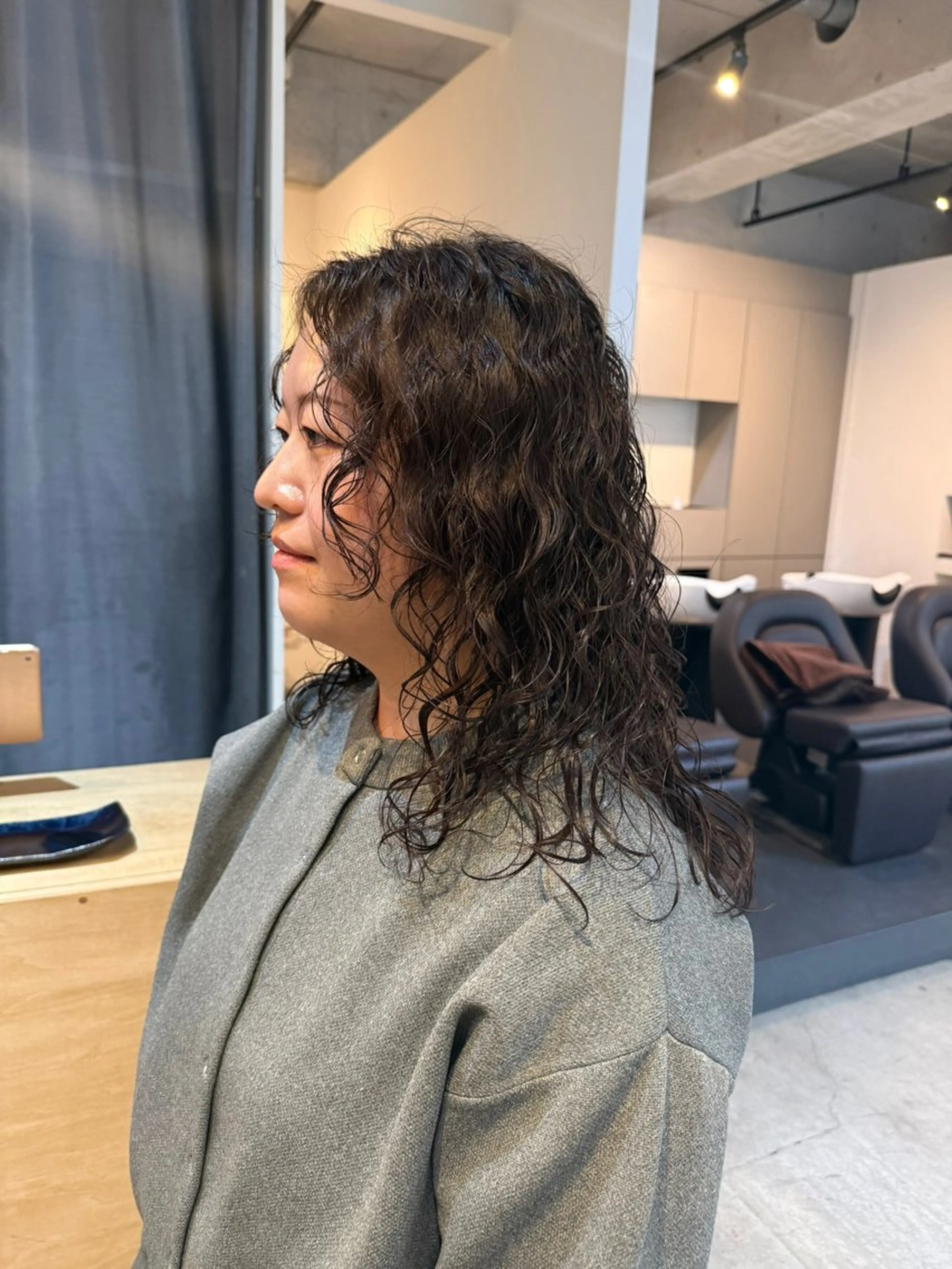 ミディアム カット パーマ トリートメント デジタルパーマ/ ウェーブパーマ/神野のヘアスタイル