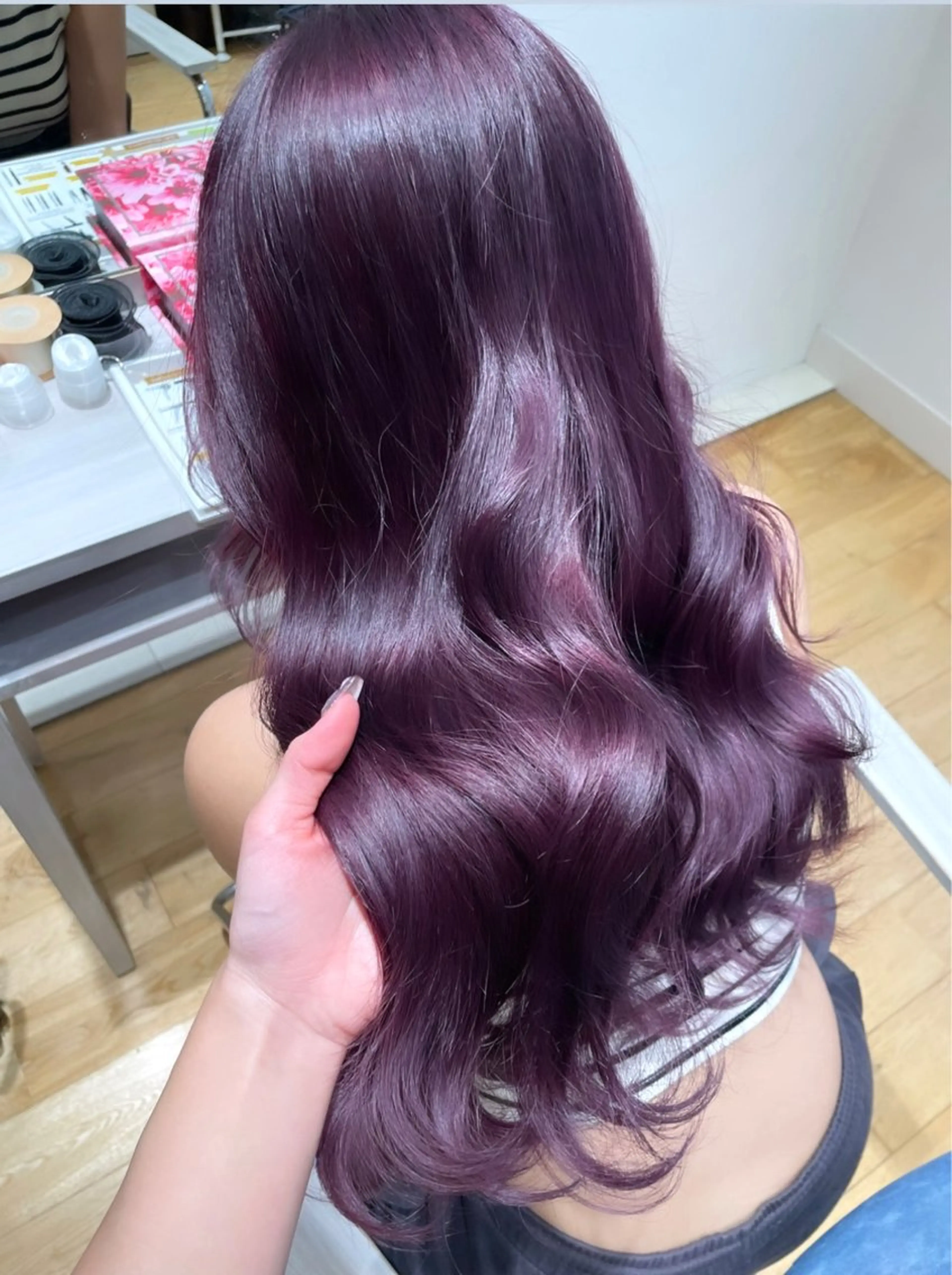 ロング momone🍒 メンズカットパーマのヘアスタイル