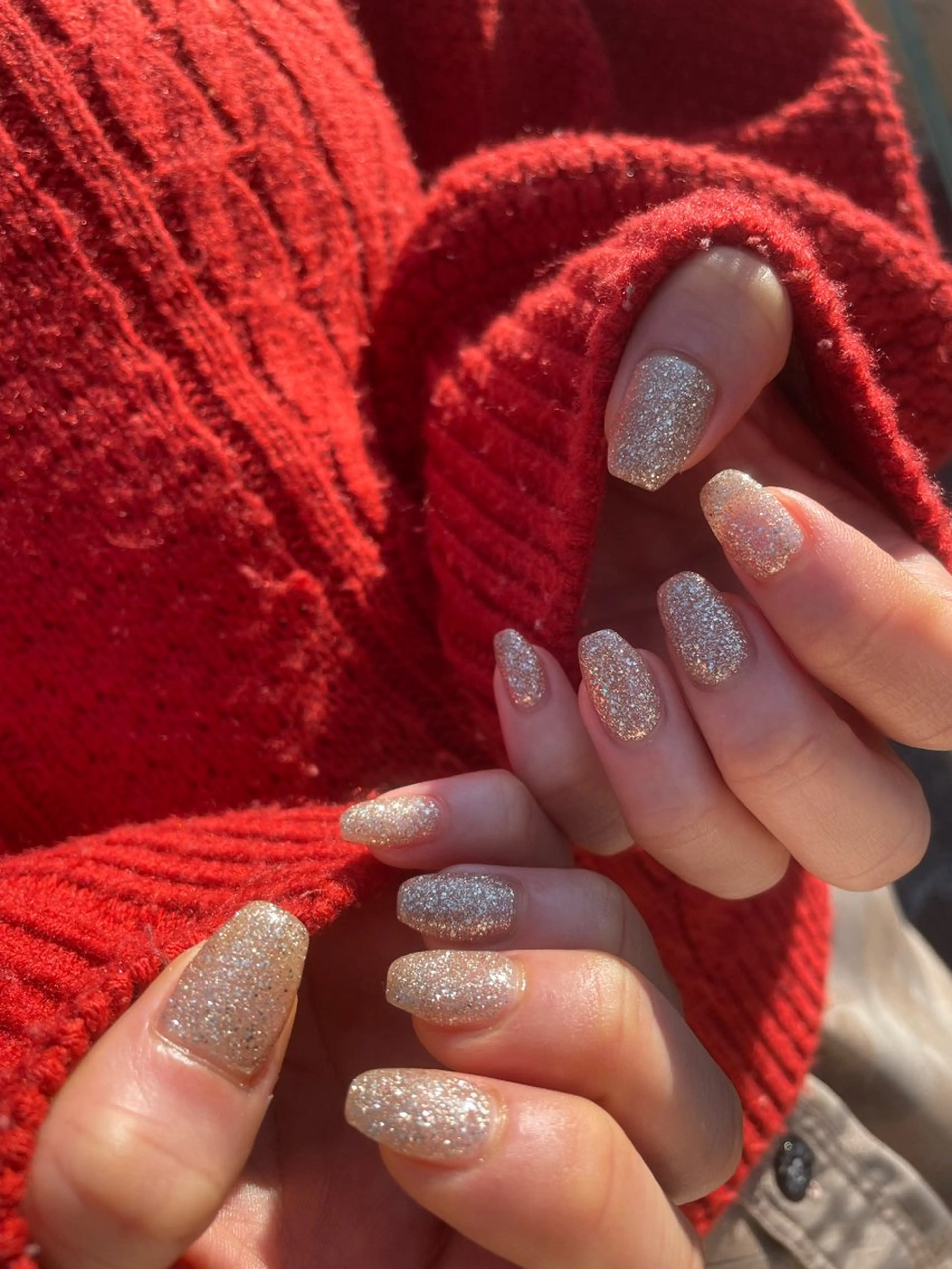 ネイル nailsalon hue所属・小山 羽奈のネイルデザイン