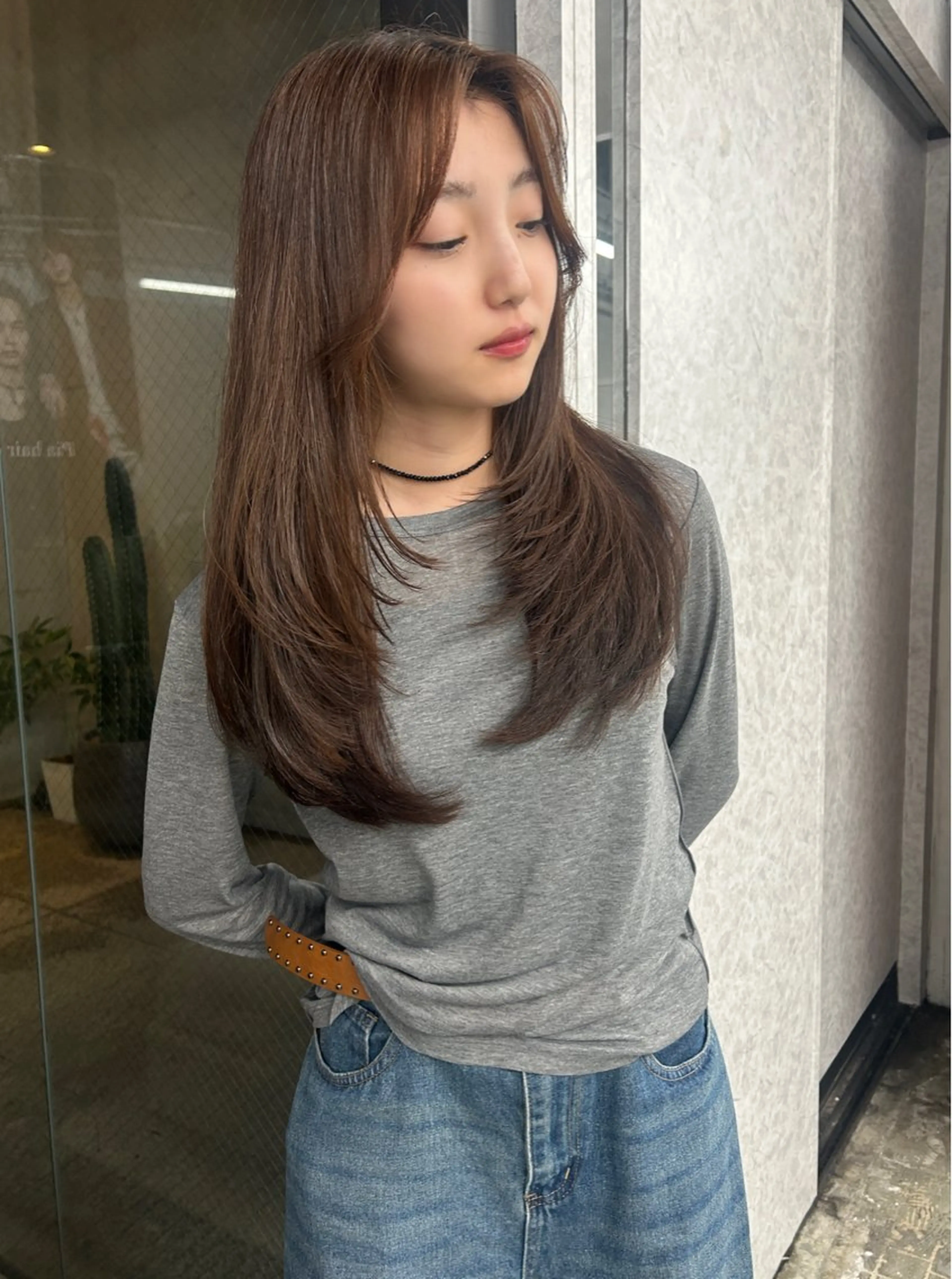 ロング カット レイカ /ハイトーンのヘアスタイル