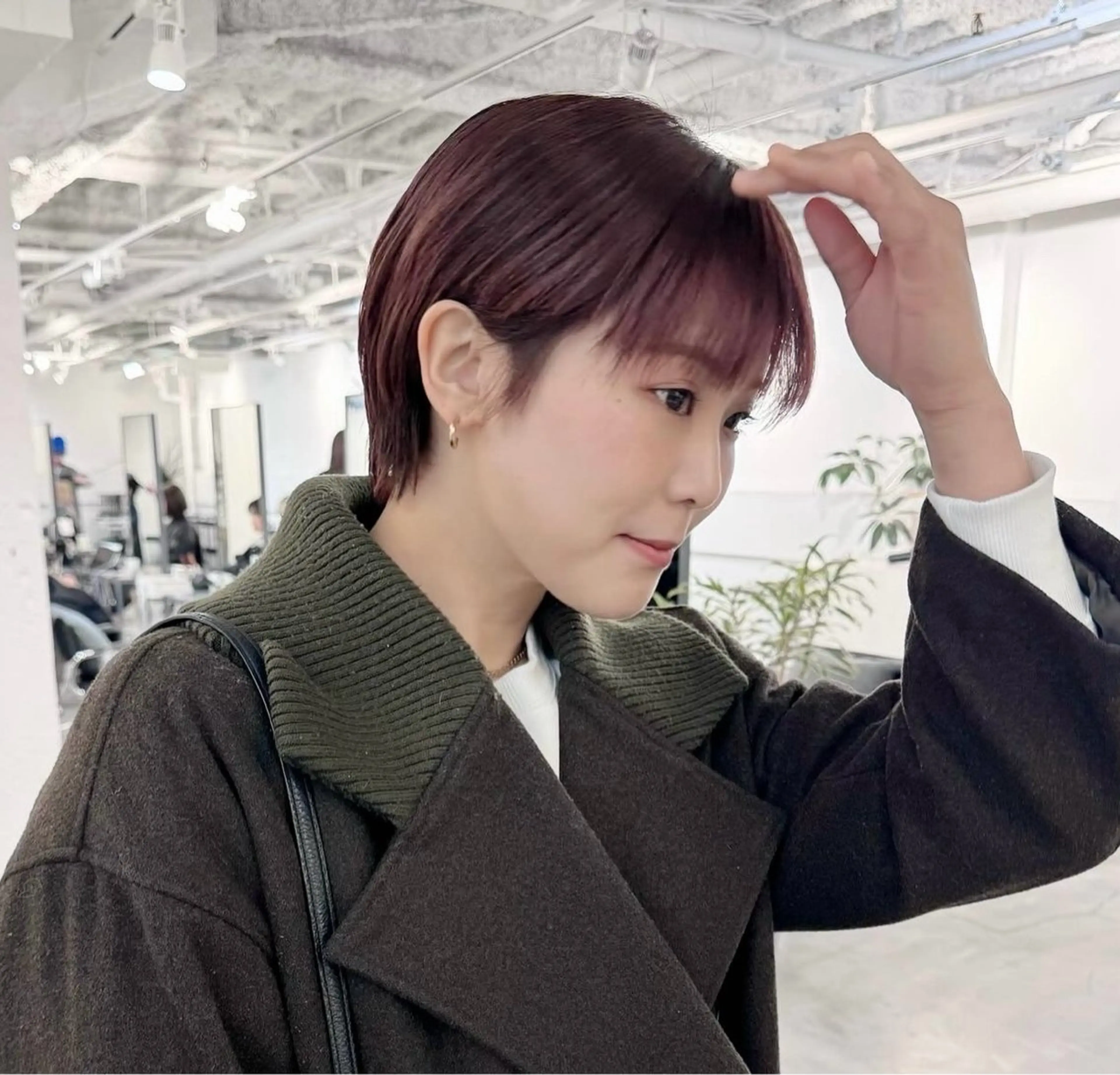 ショート ボブ 髪質改善 レイヤーカット ショートヘア カット ヘアカラー カット特化 /BLUET/新宿のヘアスタイル