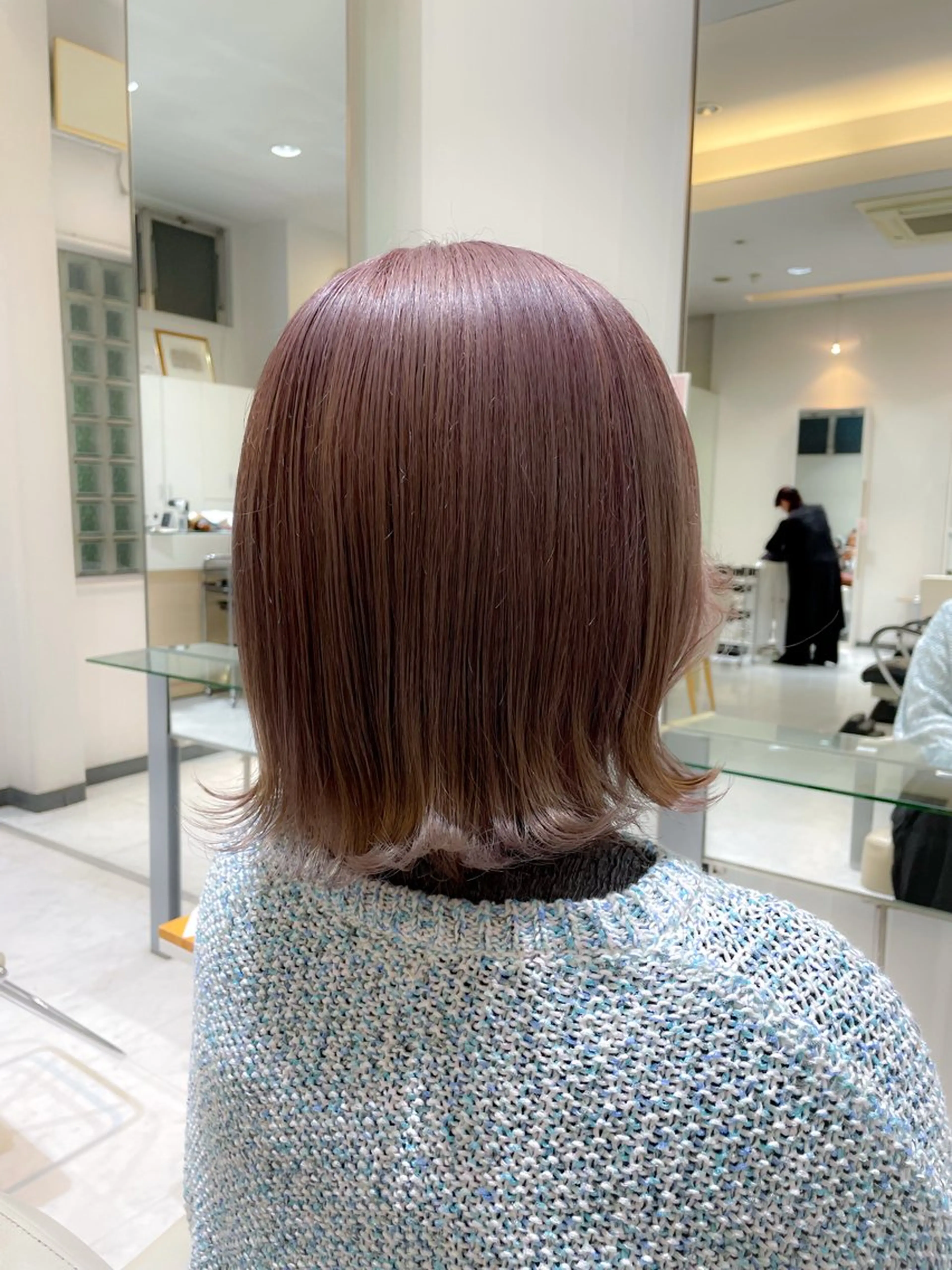 ミディアム トリートメント 石平 暖のヘアスタイル