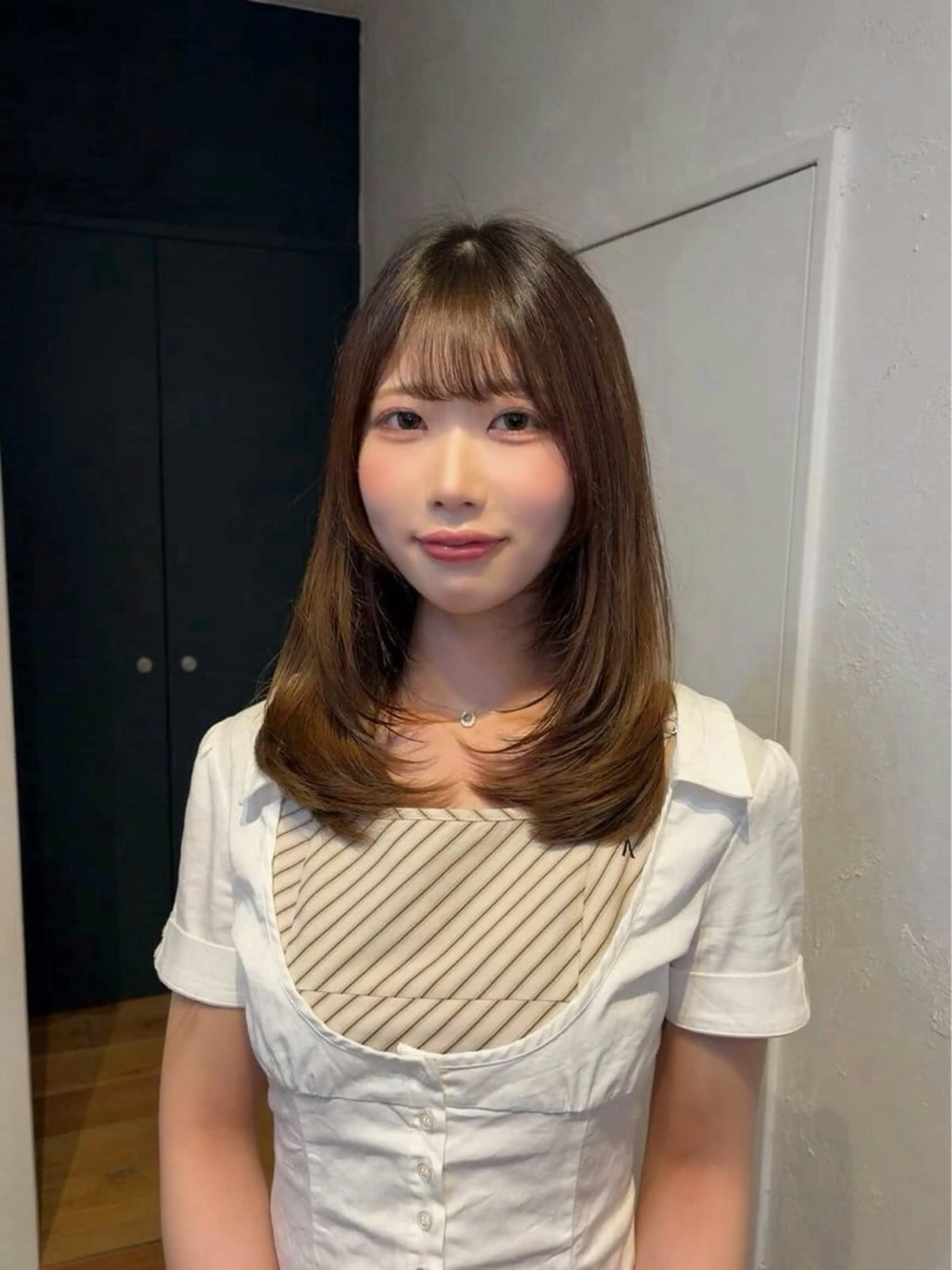 ミディアム ミナ /海外スタイルのヘアスタイル