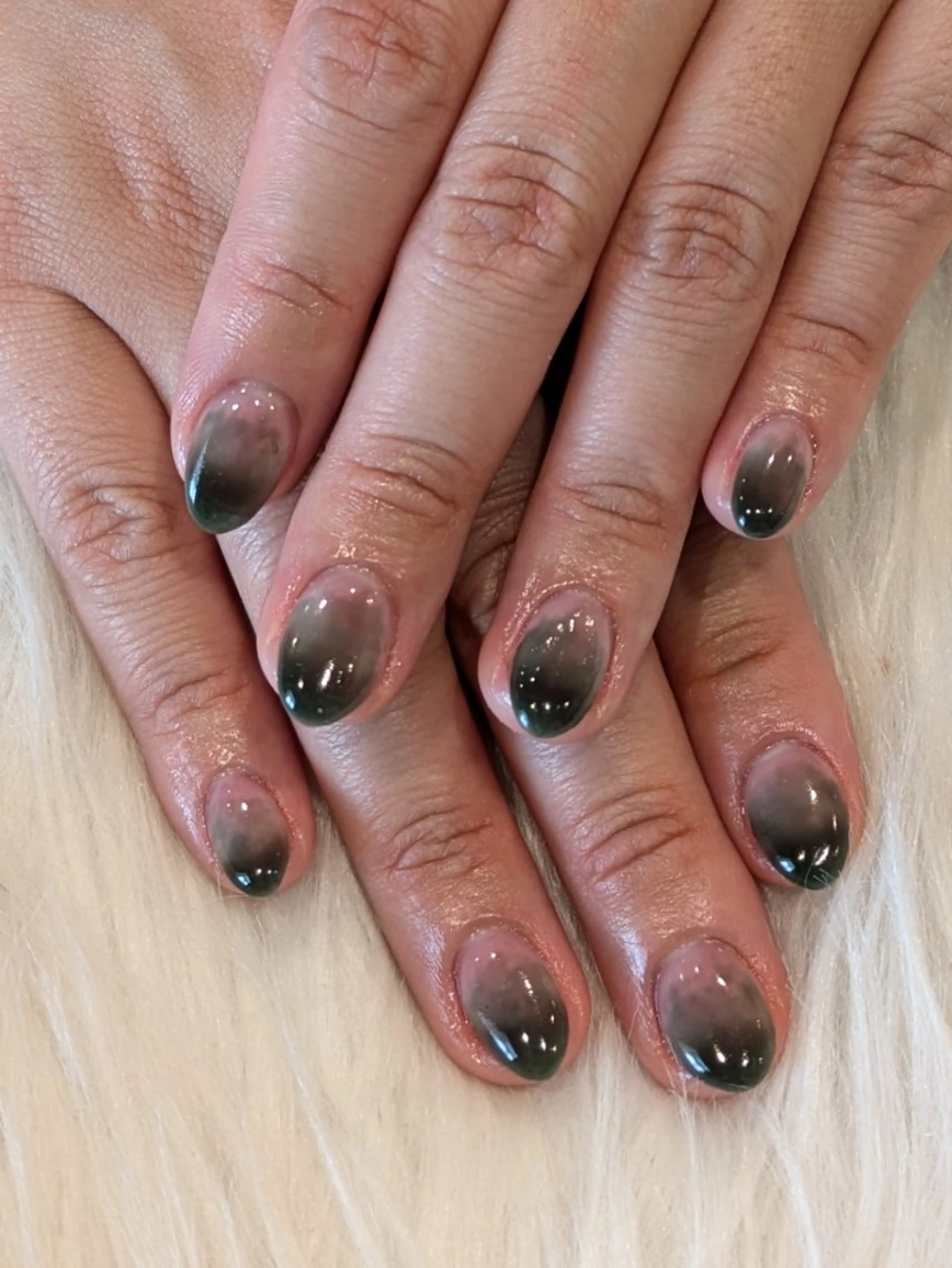 カラー Nobody_ yukaのネイルデザイン