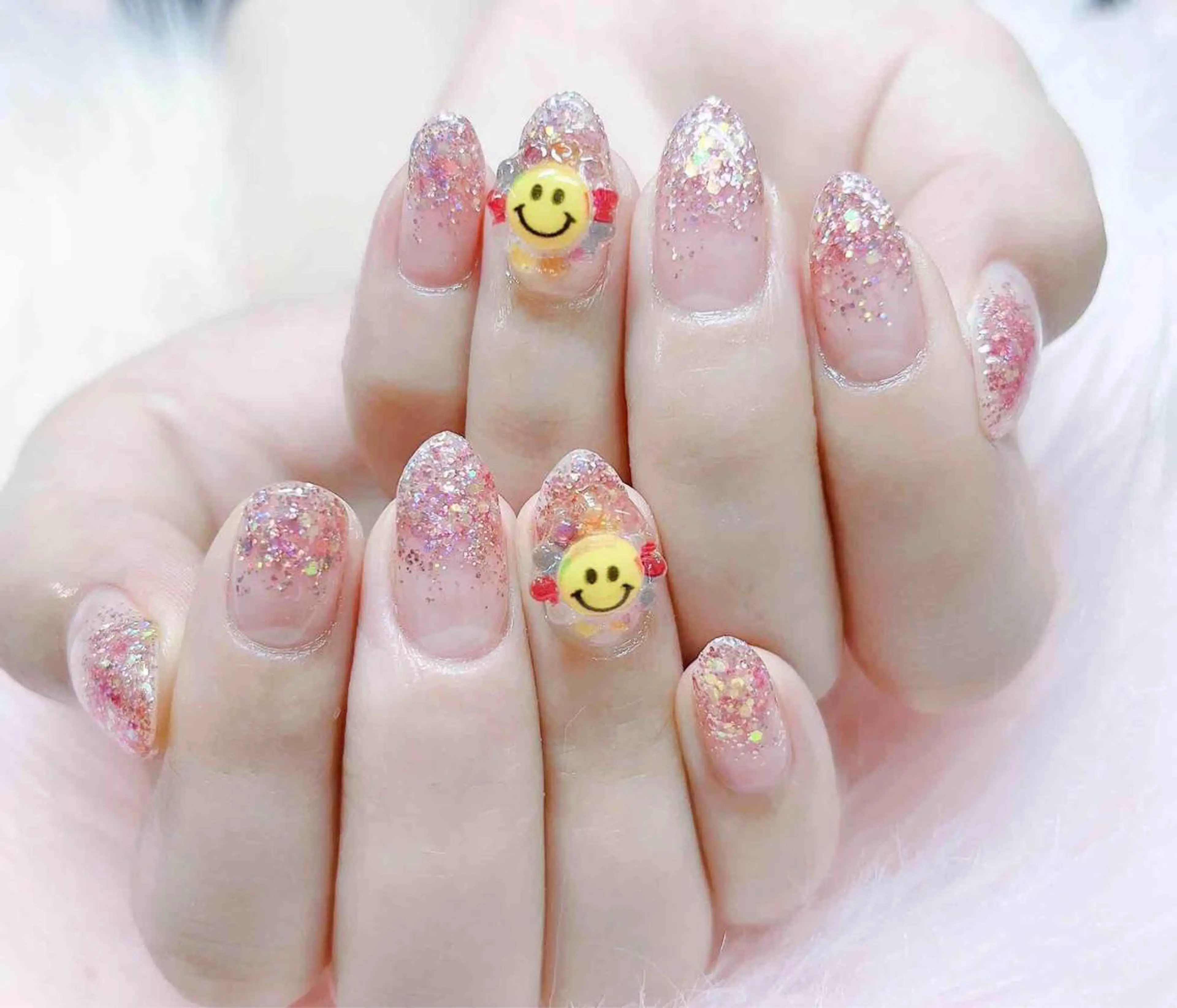 ネイル MoonNail ユリ🌸のネイルデザイン