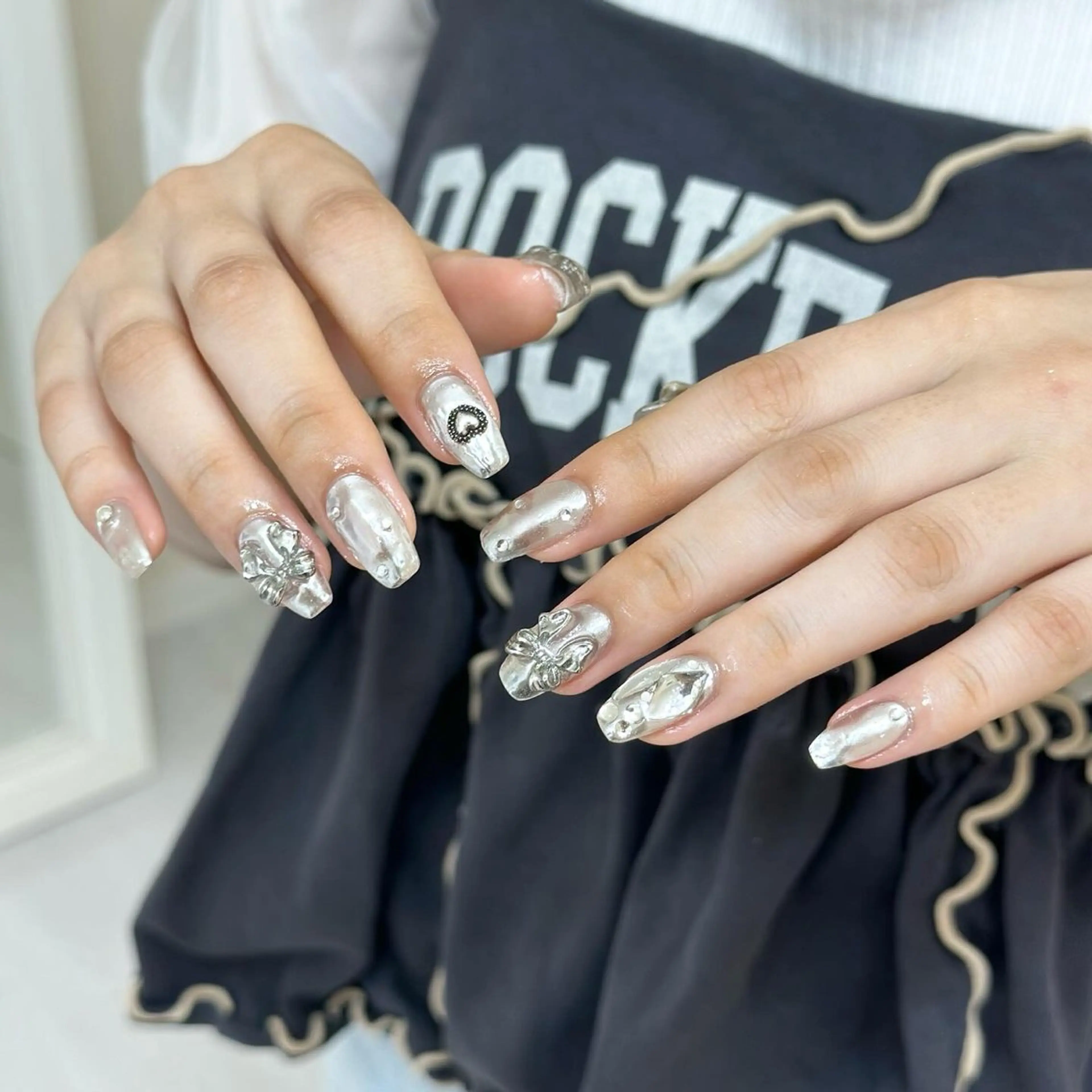 ネイル ハンドネイル Elegancia. Hiromiのネイルデザイン