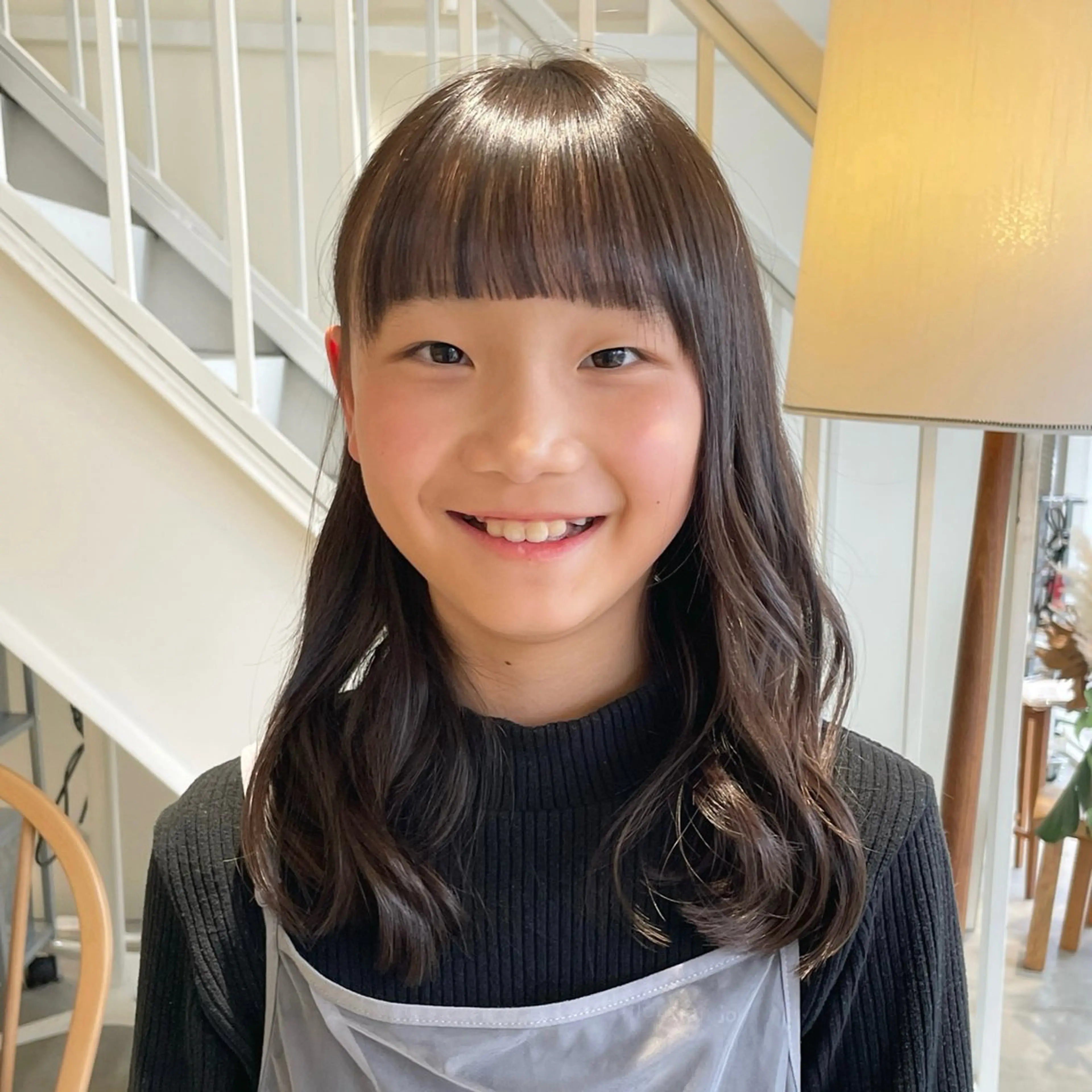 セミロング キッズ 安西 香利奈のヘアスタイル