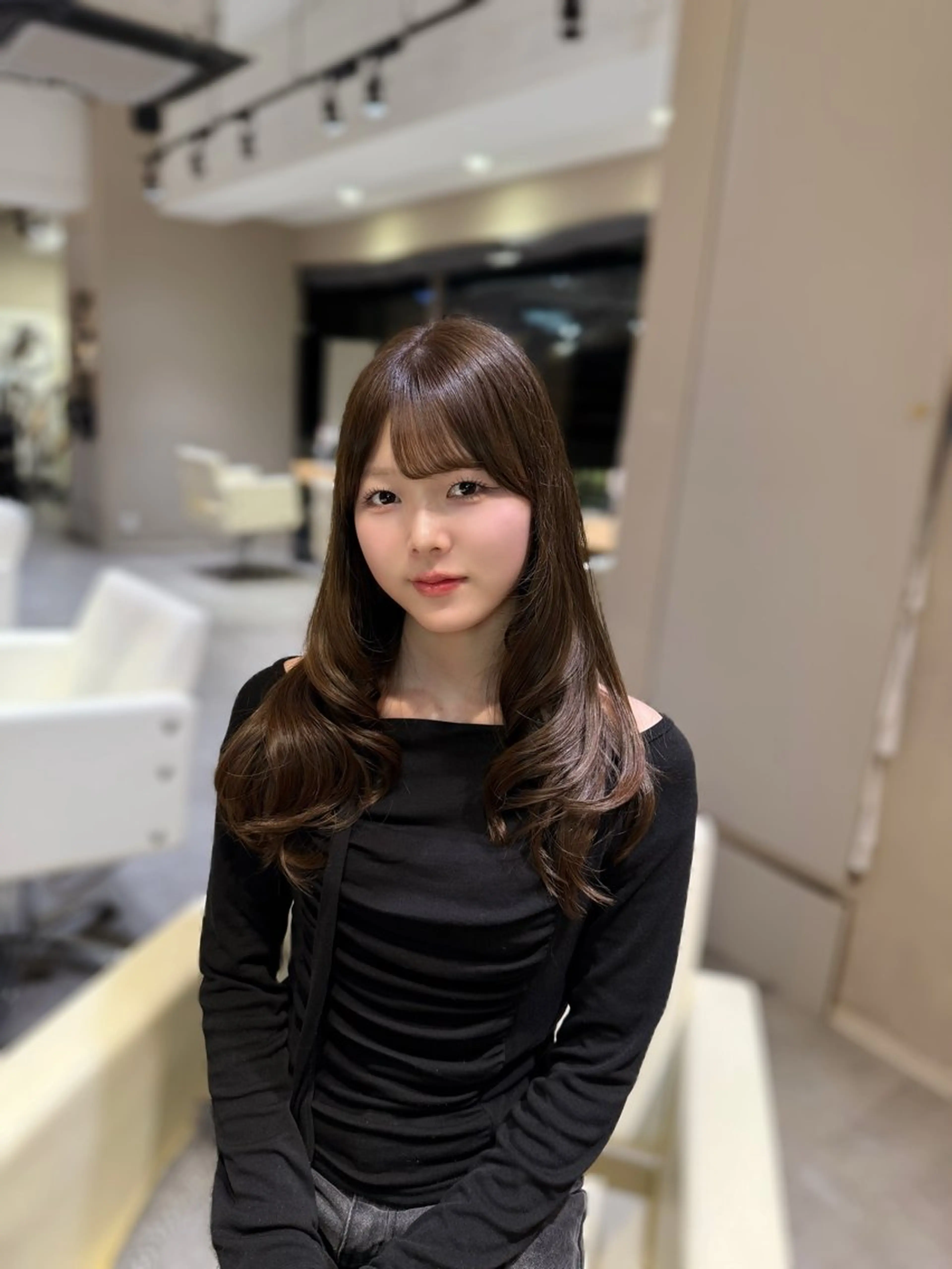 ロング カット ヘアカラー トリートメント 谷 亜澄のヘアスタイル