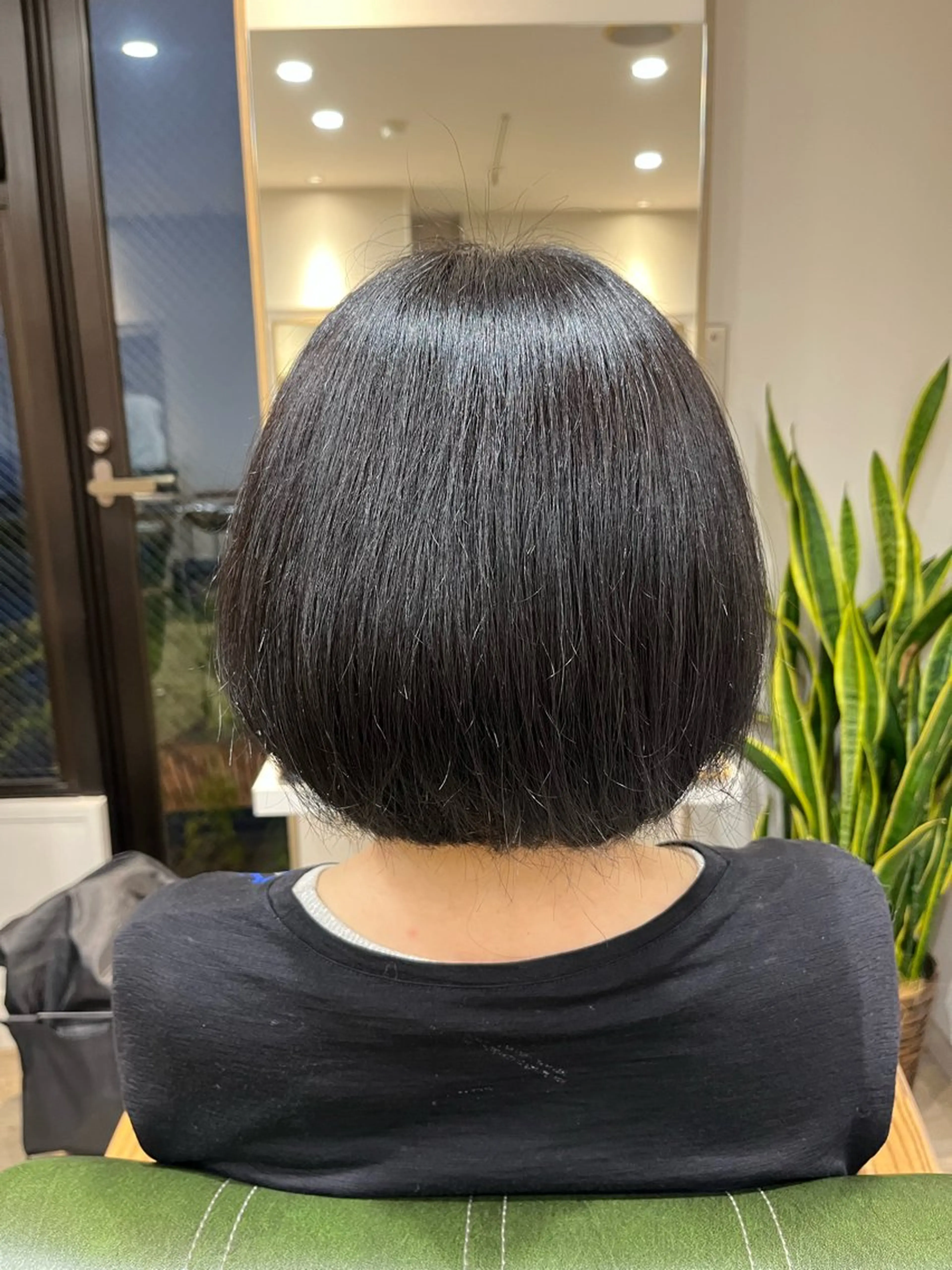 ショート 小鴨 美佳のヘアスタイル