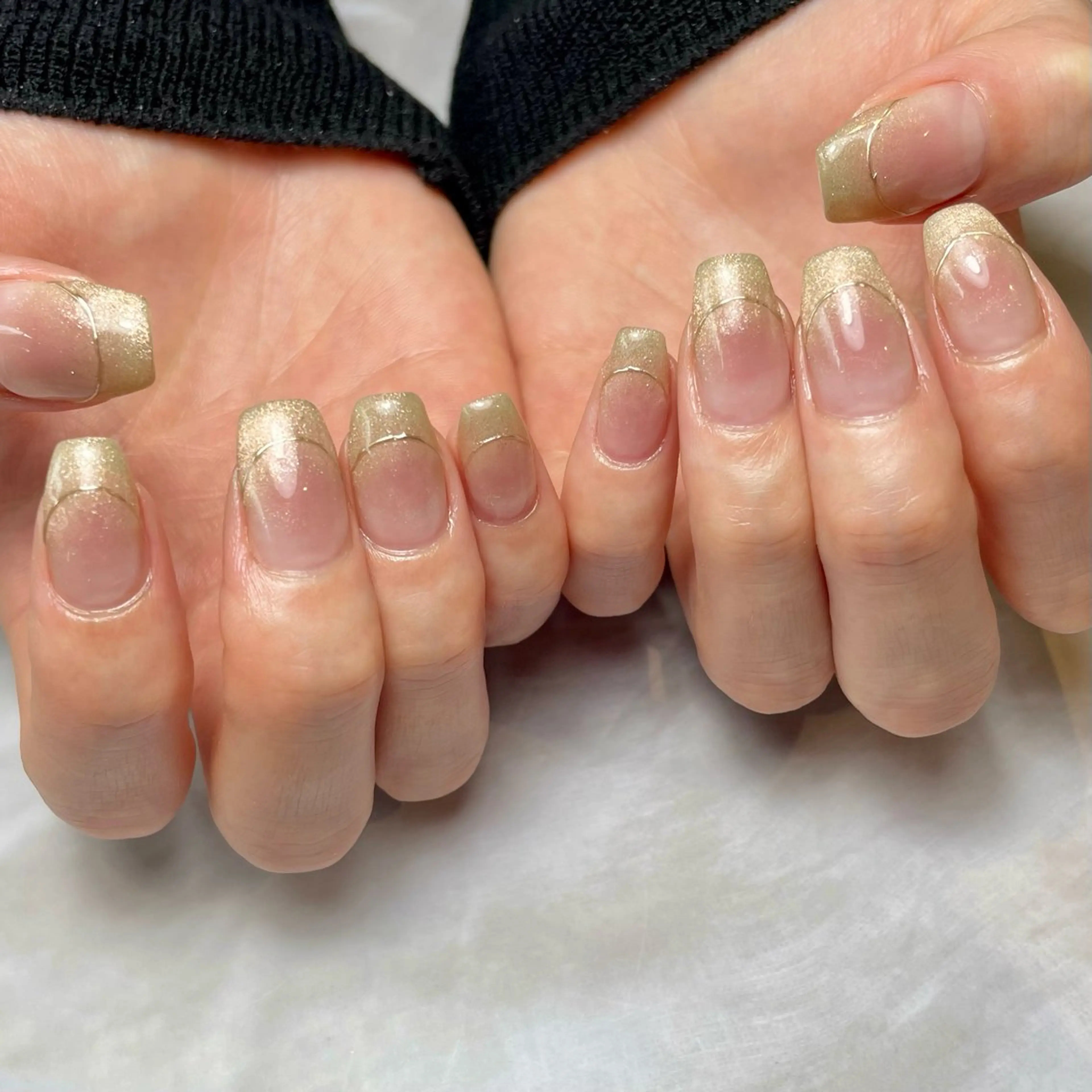 ネイル チークネイル ゴールド 持ち込み ハンドネイル Reflection marikoのネイルデザイン