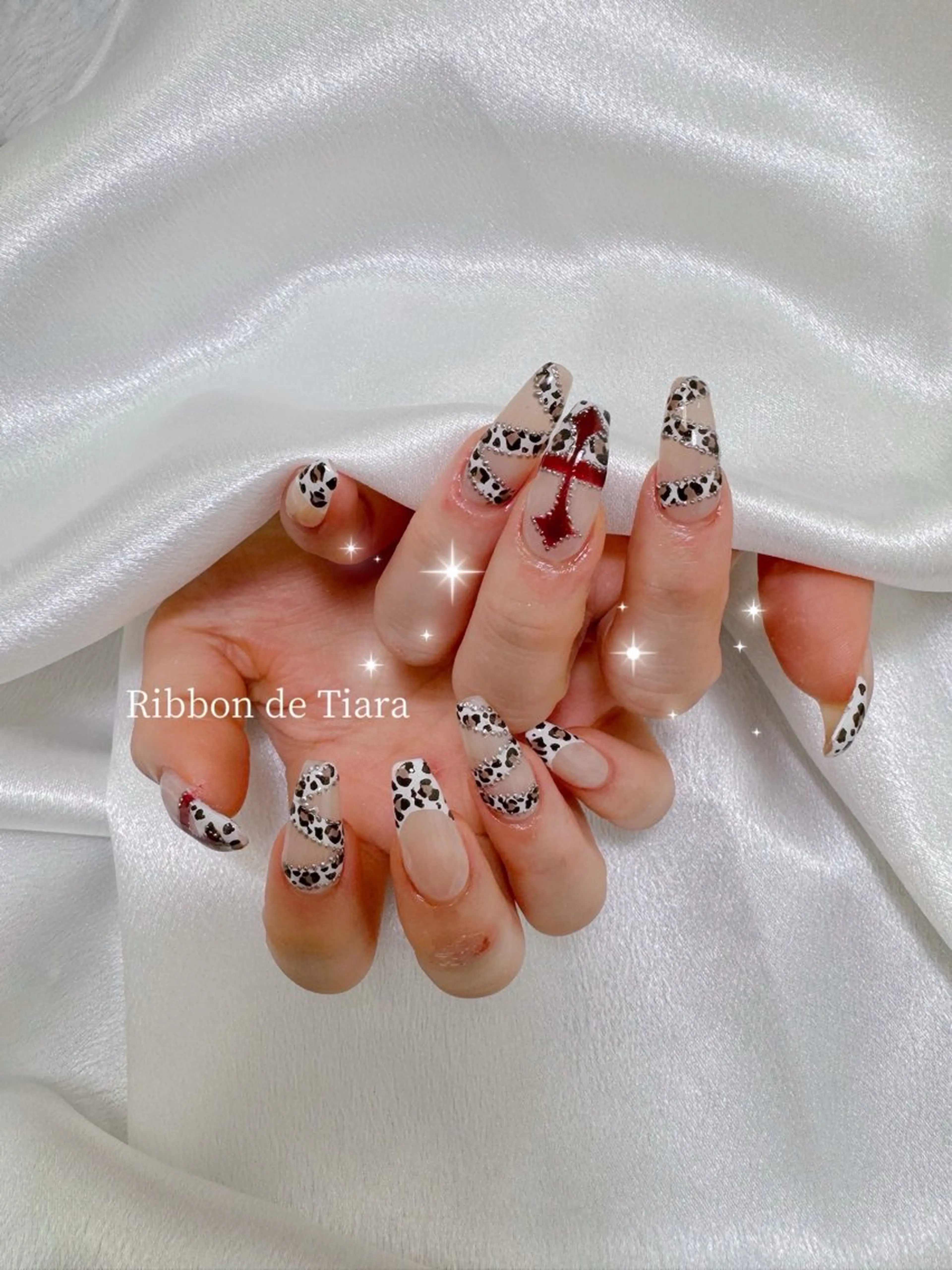 ネイル ハンドネイル オーナーネイリスト MAKIのネイルデザイン