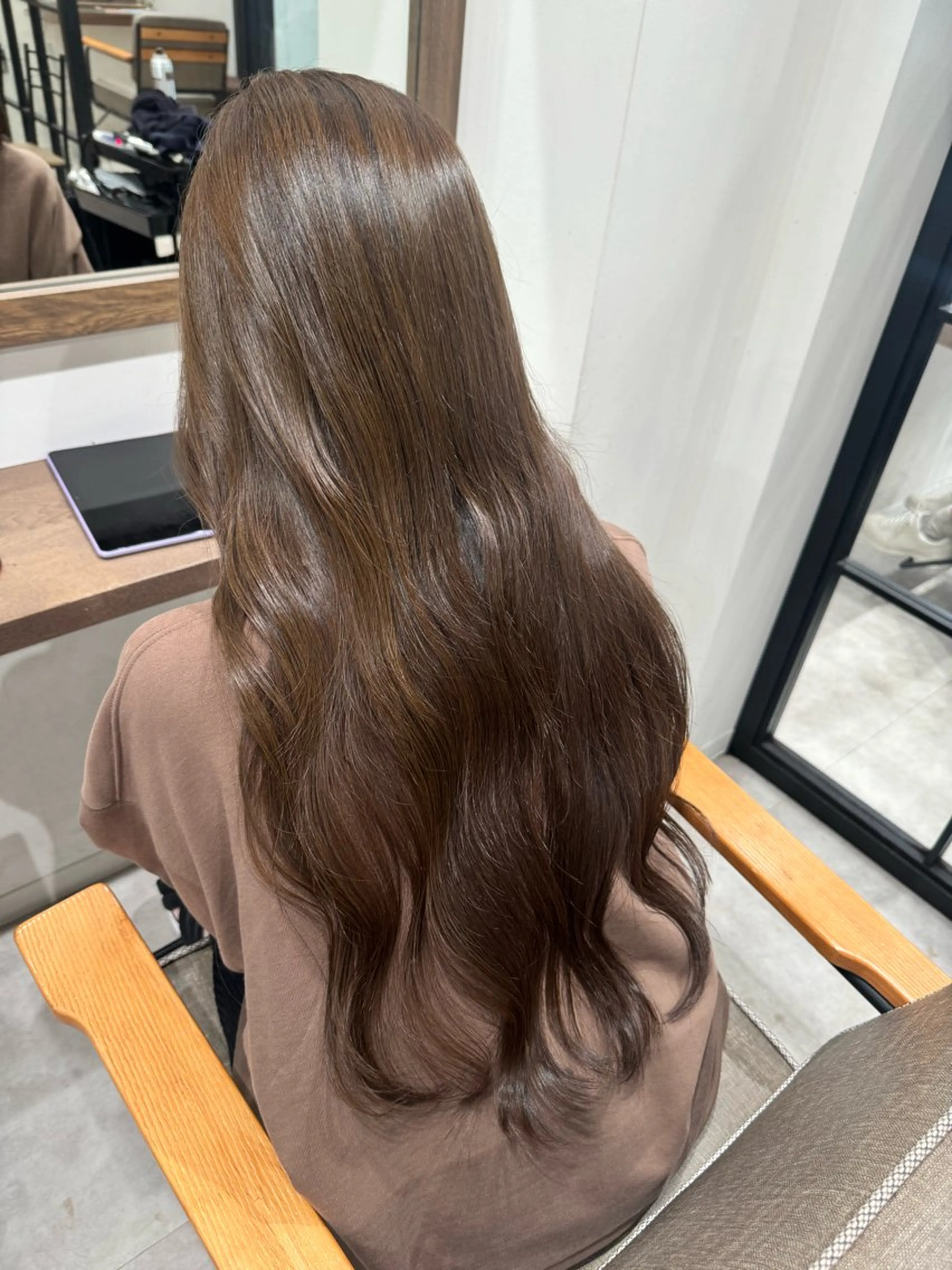 ロング ヘアカラー トリートメント 難波 茜のヘアスタイル