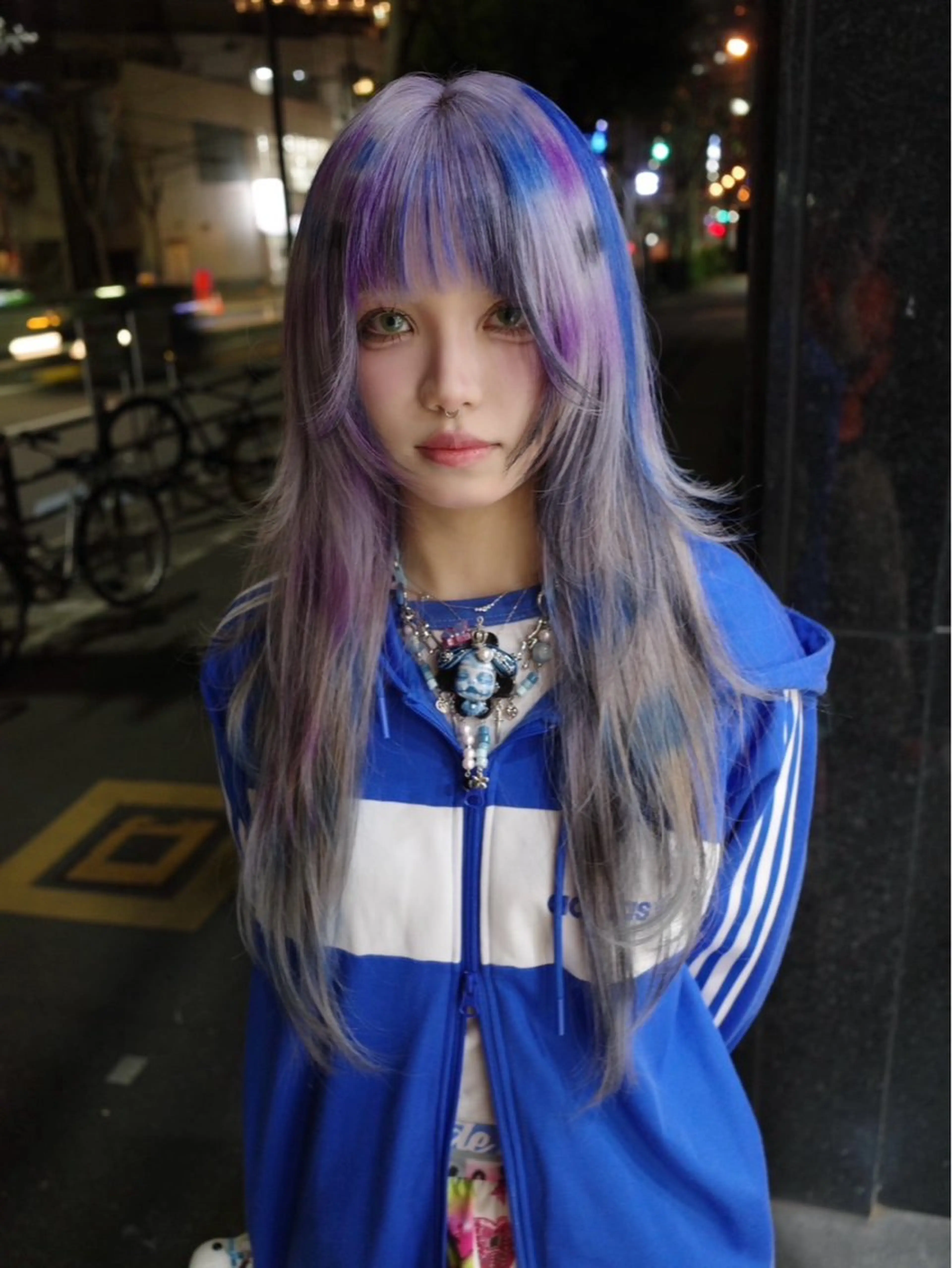 ロング カラー デザインカラー 顔まわりレイヤー レイヤーカット ロング ウルフカット カット ヘアカラー トリートメント ウルフ/レイヤー/ 渋谷🔮Yudaiのヘアスタイル