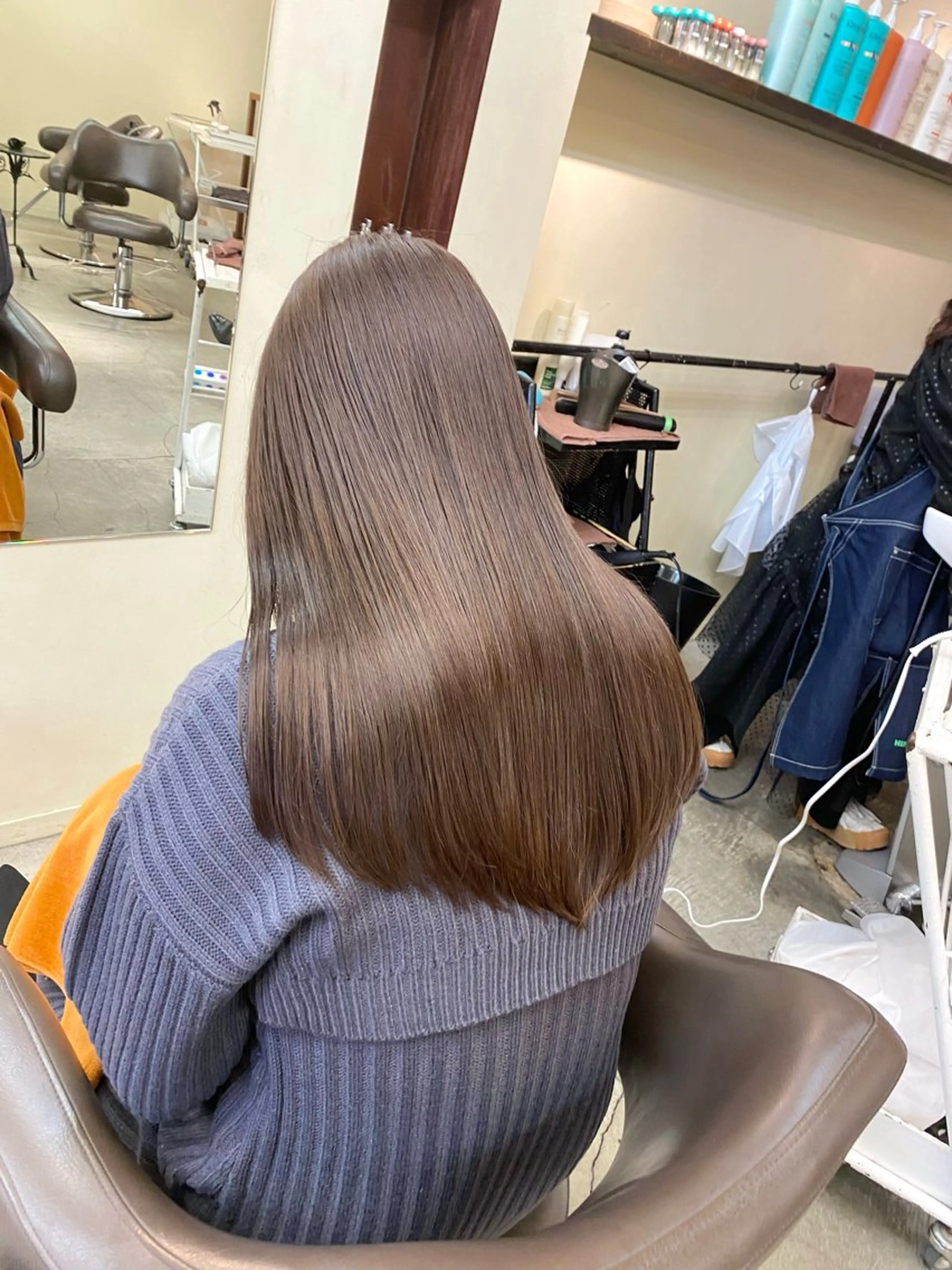 ロング カラー 透明感カラー グレージュ ウチダ ユウヤのヘアスタイル