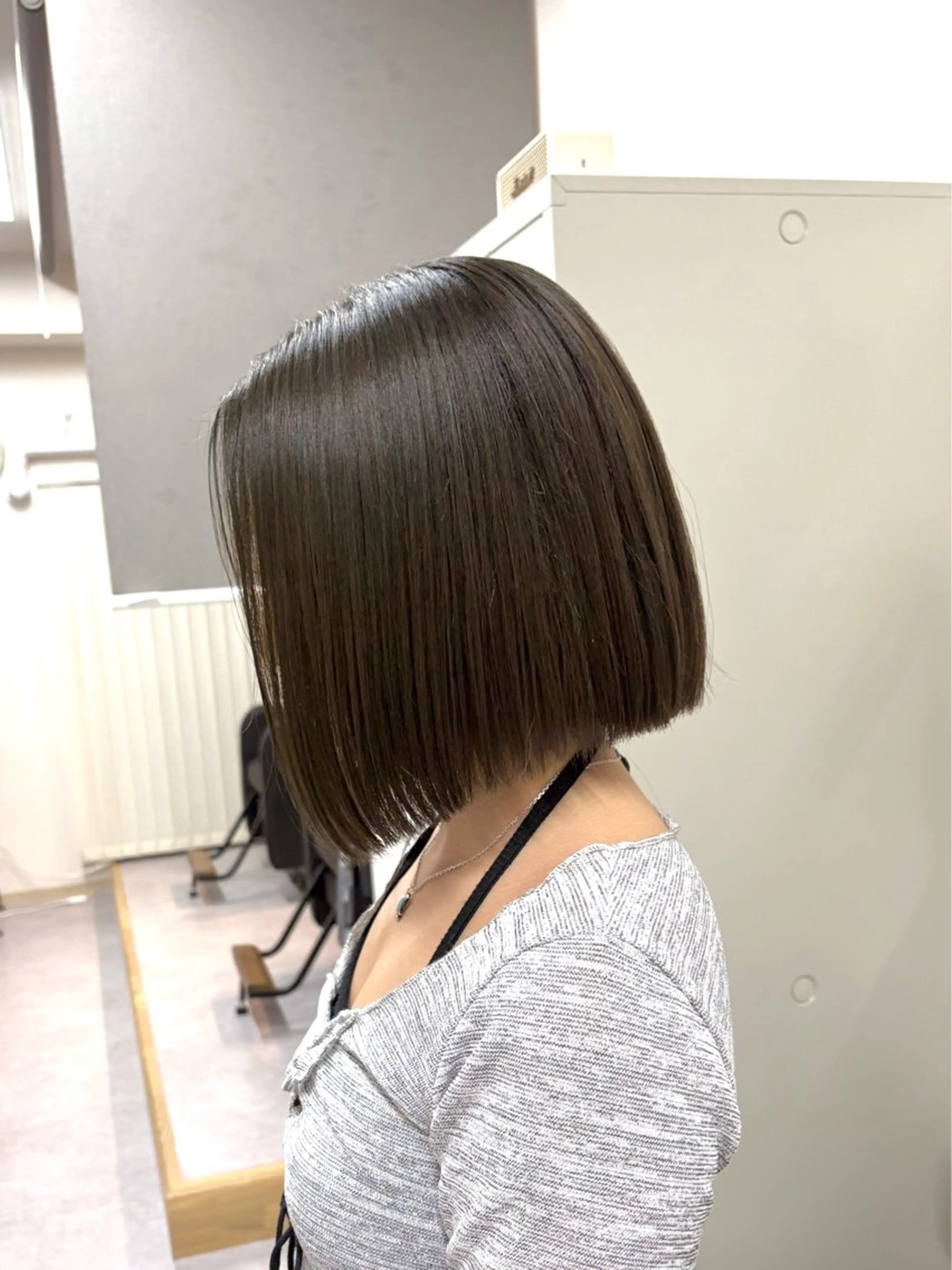 ミディアム カラー ボブ カット ヘアカラー トリートメント ハル🌸柔色/ ブリーチなし/艶髪のヘアスタイル