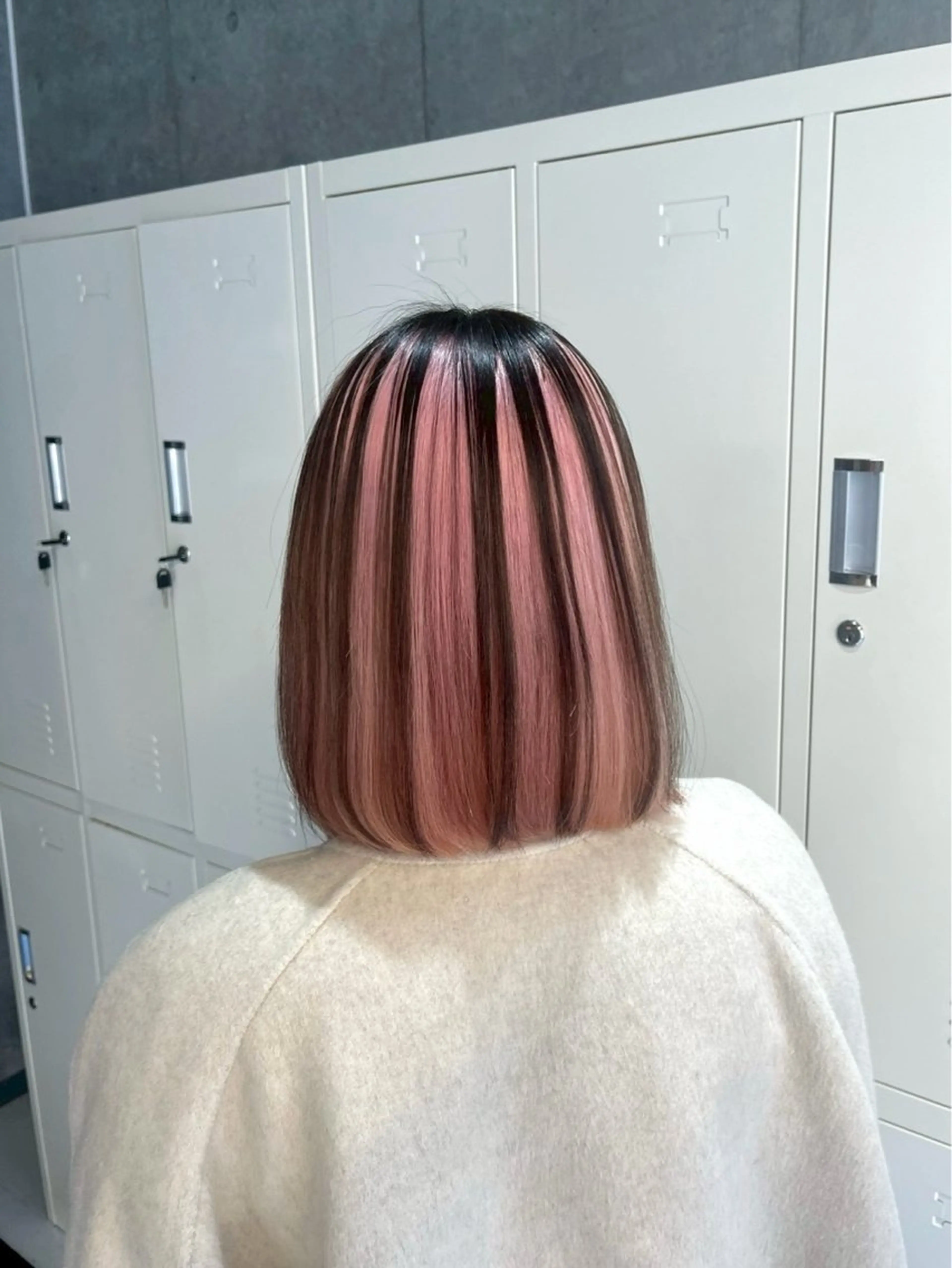 カラー 🦋ハイトーン×ア レンジ💫Leenaのヘアスタイル